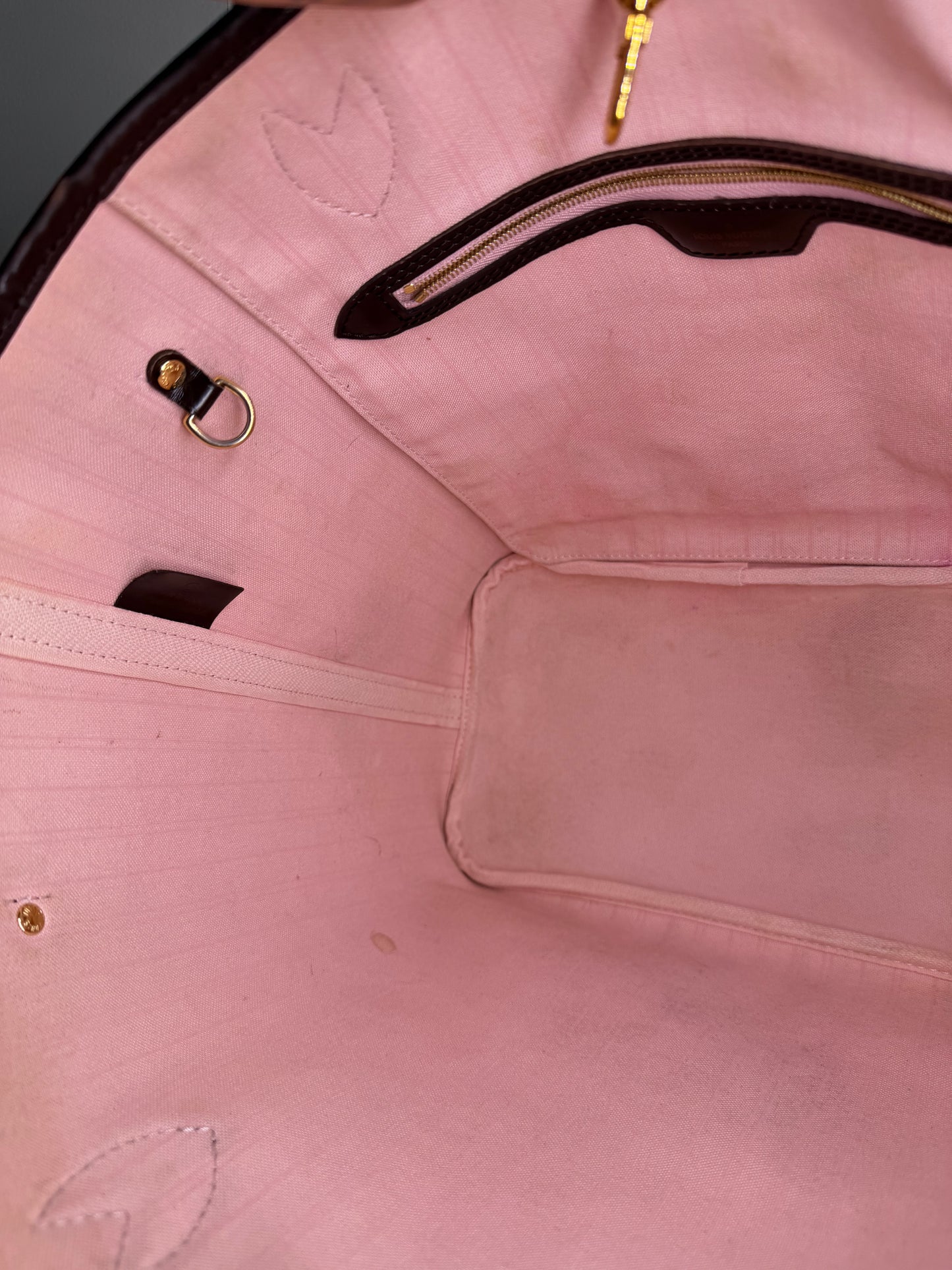 Louis Vuitton Neverfull MM Damier Ebene Rose Ballerine
