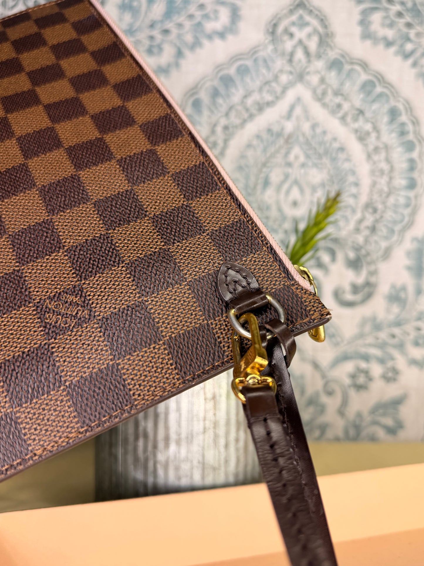 Louis Vuitton Damier Ebene Neverfull MM Pochette Rose Ballerine