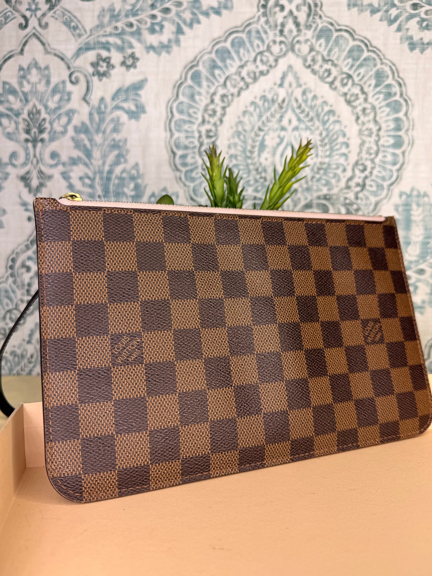 Louis Vuitton Damier Ebene Neverfull MM Pochette Rose Ballerine