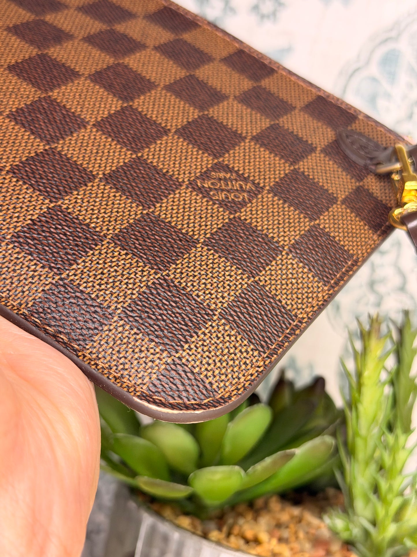 Louis Vuitton Damier Ebene Neverfull MM Pochette Rose Ballerine