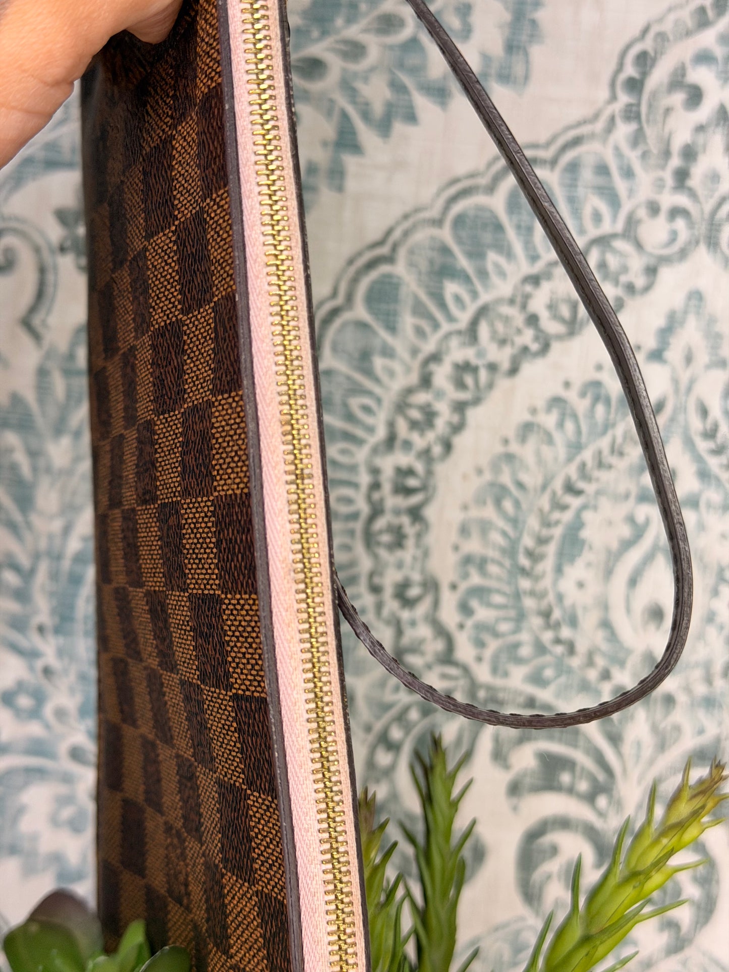 Louis Vuitton Damier Ebene Neverfull MM Pochette Rose Ballerine