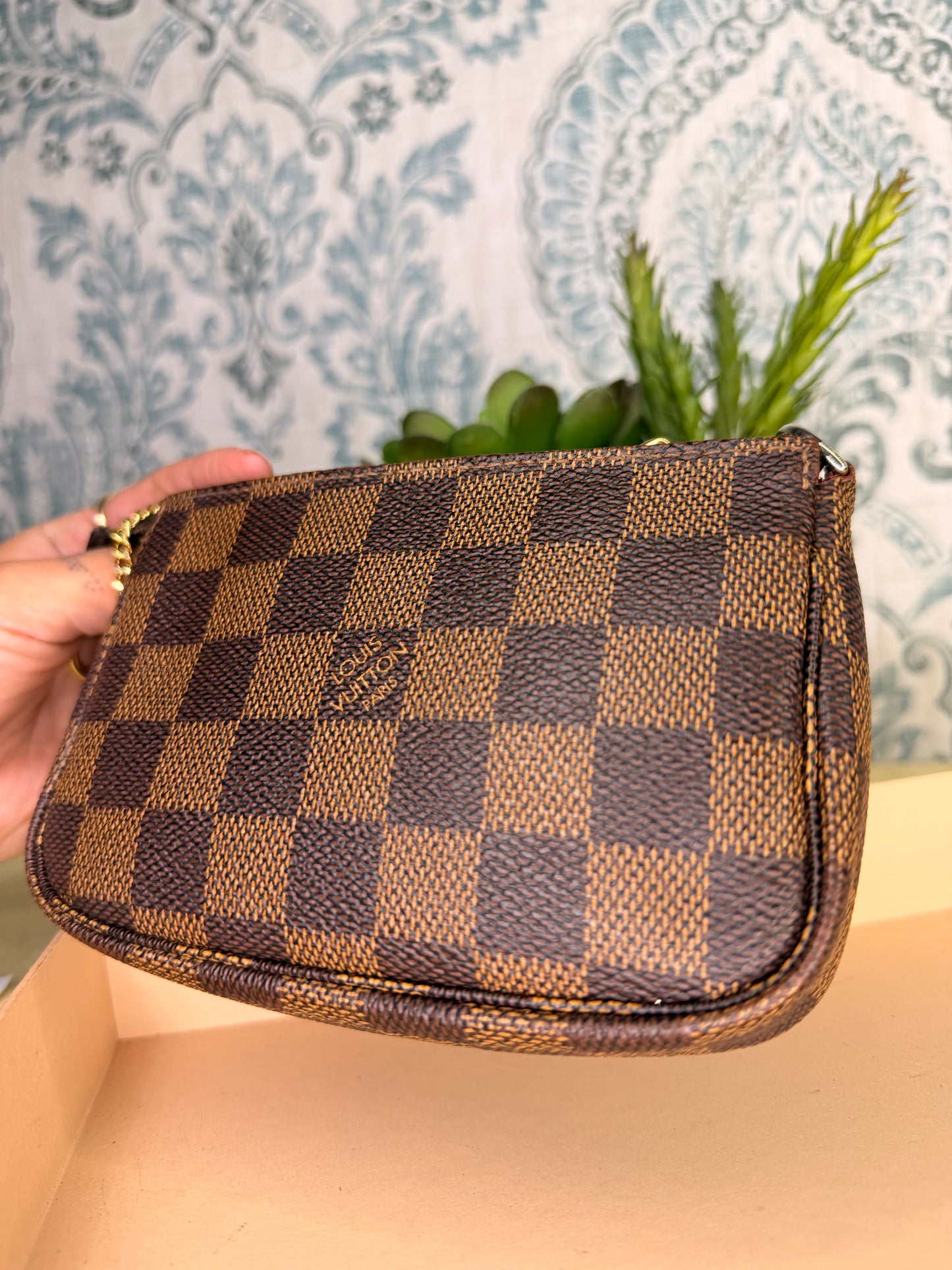 Louis Vuitton Damier Ebene Mini Pochette