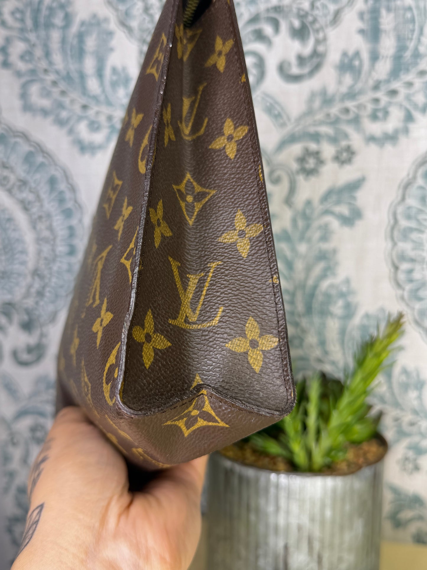 Louis Vuitton Monogram Toiletry 26 #2