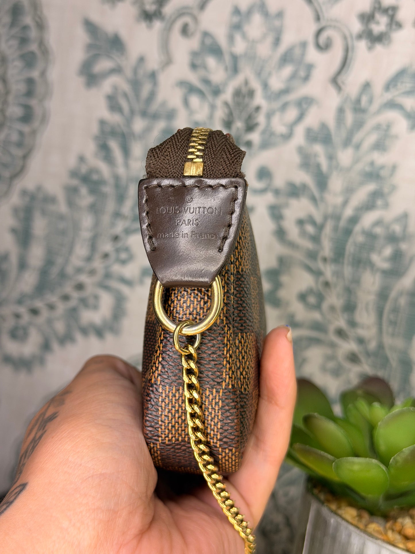 Louis Vuitton Damier Ebene Mini Pochette