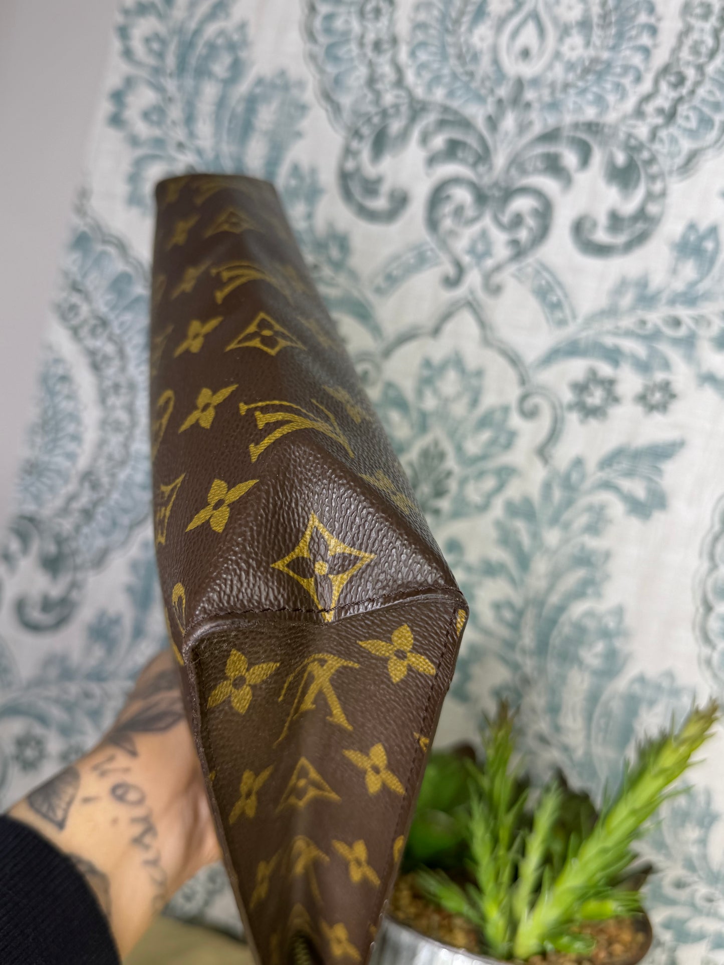 Louis Vuitton Monogram Toiletry 26 #2
