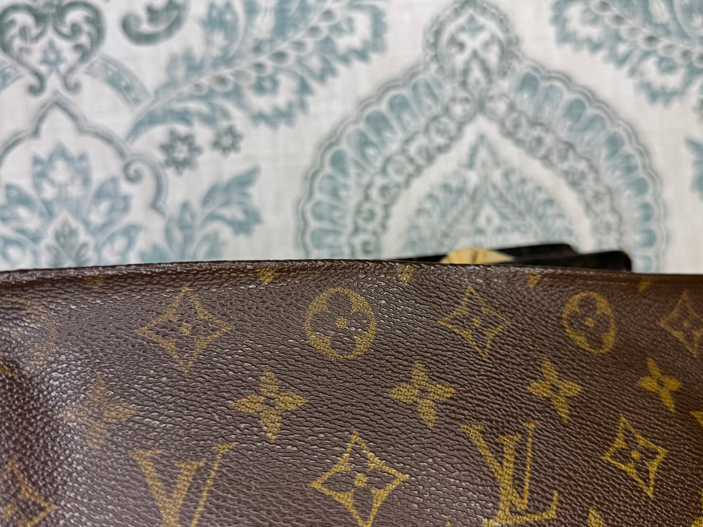 Louis Vuitton Monogram Toiletry 26 Project Set