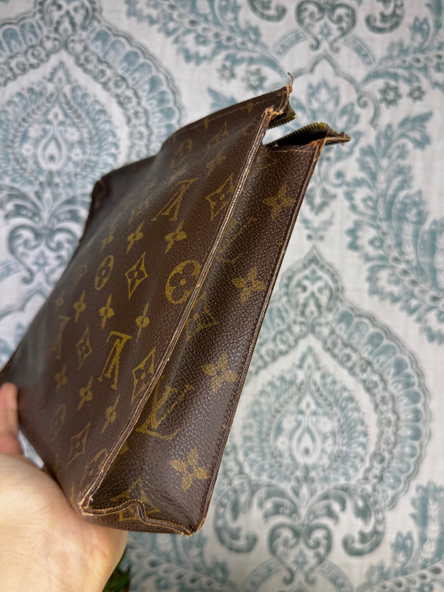 Louis Vuitton Monogram Toiletry 26 Project Set
