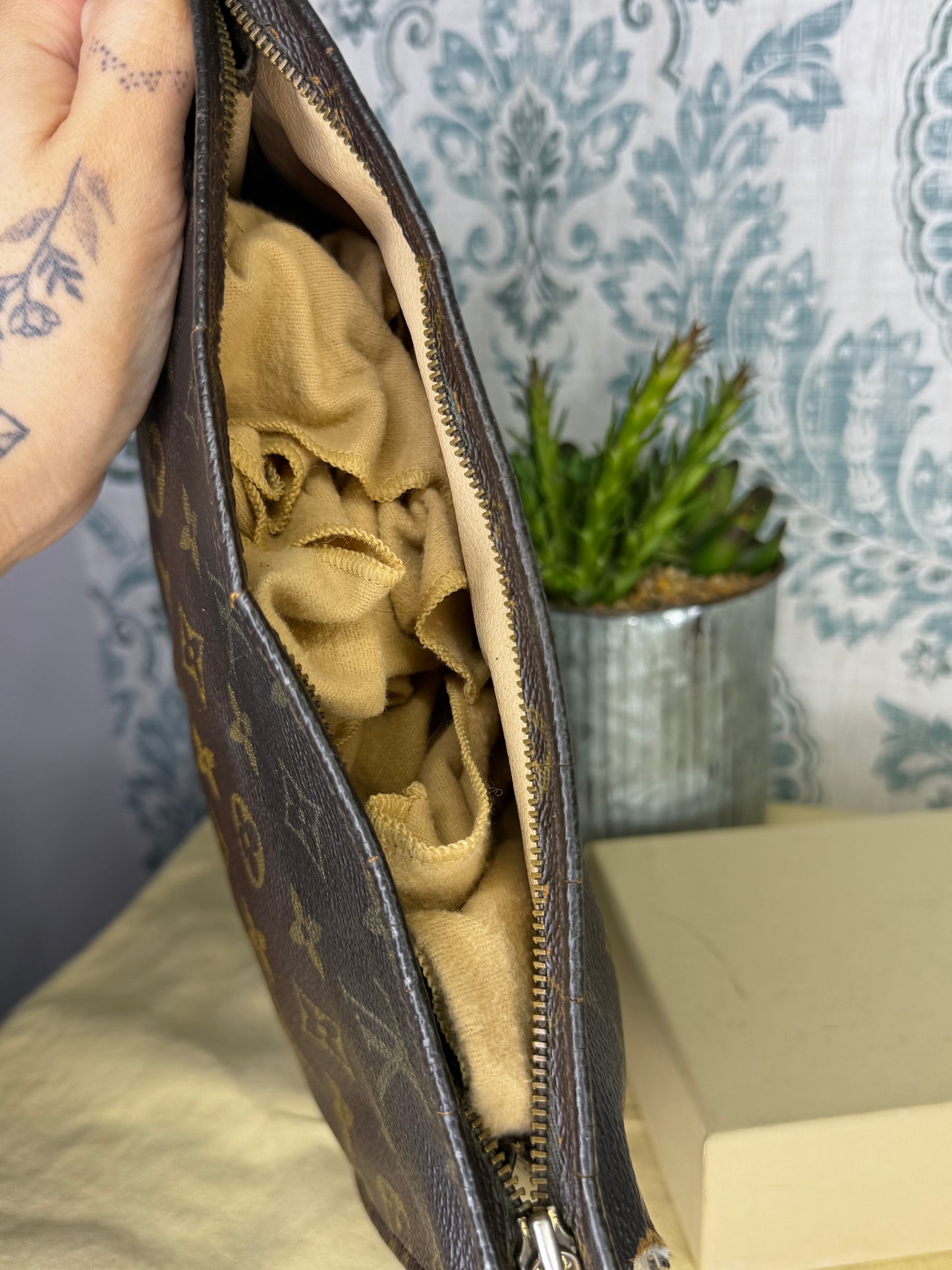 Louis Vuitton Monogram Toiletry 26 Project Set