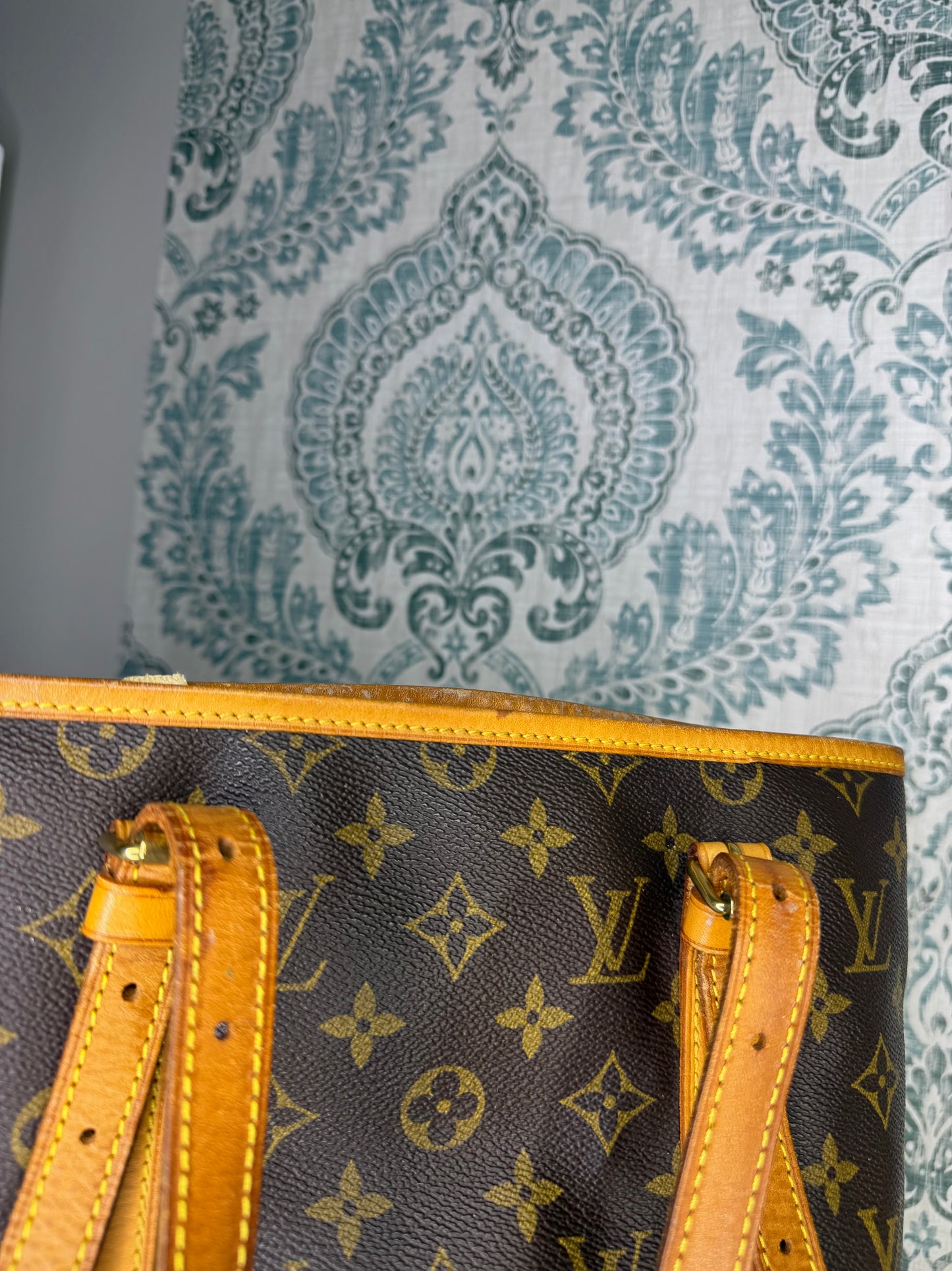 Louis Vuitton Bucket GM #1A
