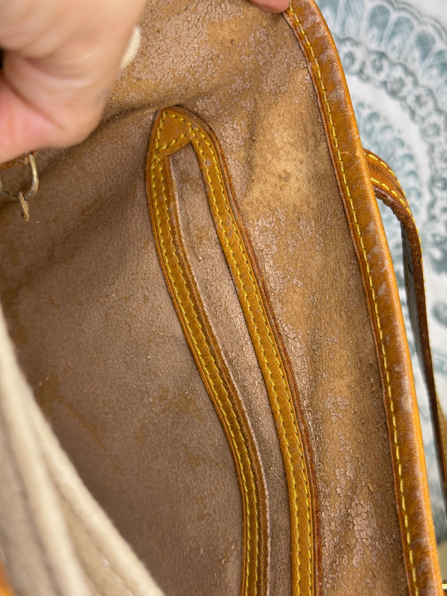 Louis Vuitton Bucket GM #1A