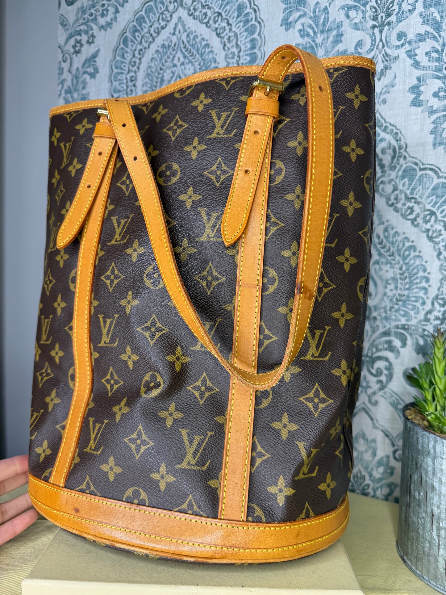 Louis Vuitton Bucket GM #2