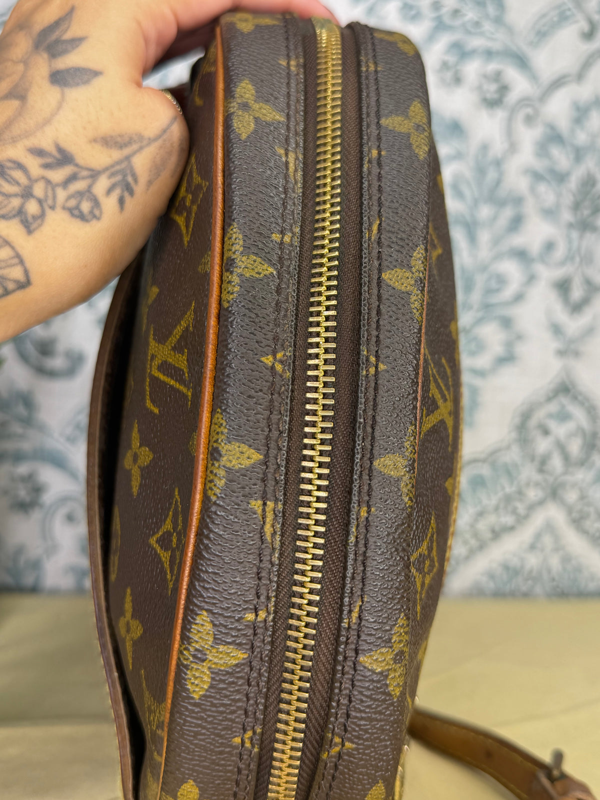 Louis Vuitton Senlis