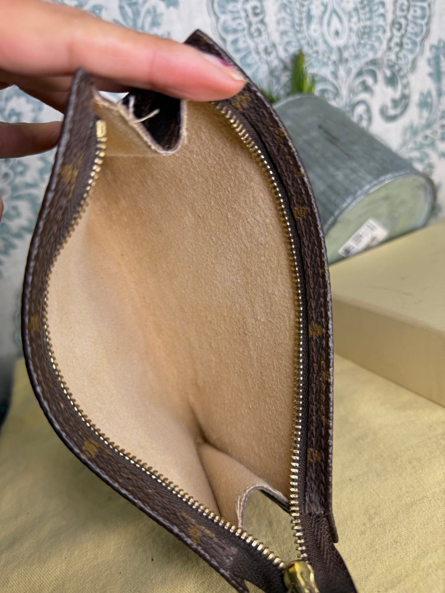 Louis Vuitton Monogram Bucket PM Pochette #4
