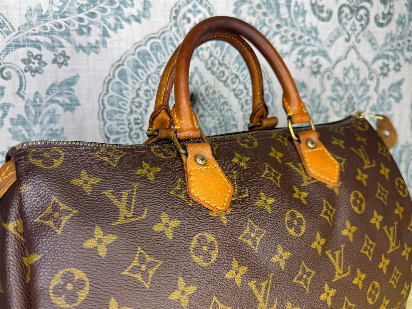 Louis Vuitton Speedy 35