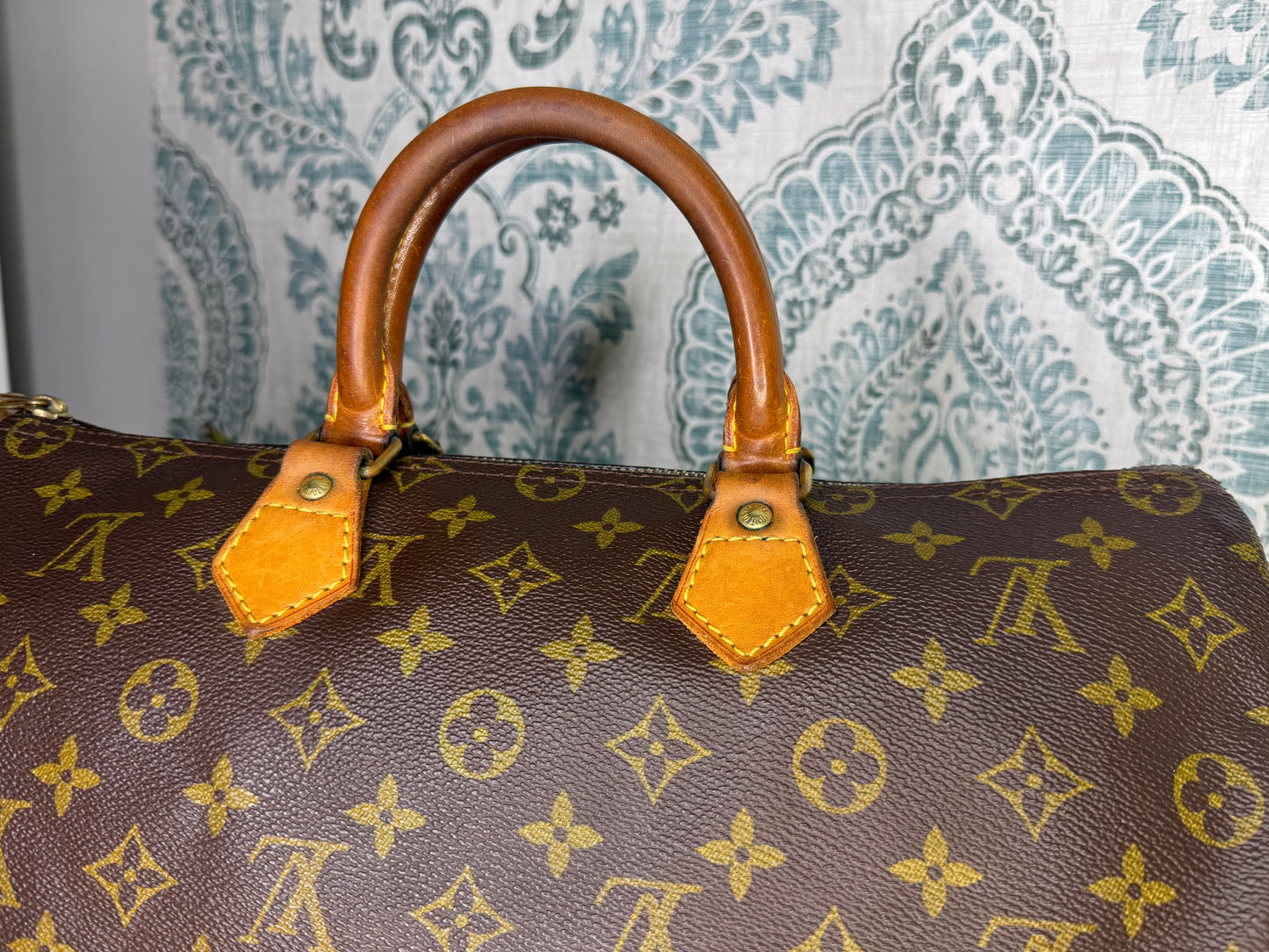 Louis Vuitton Speedy 35