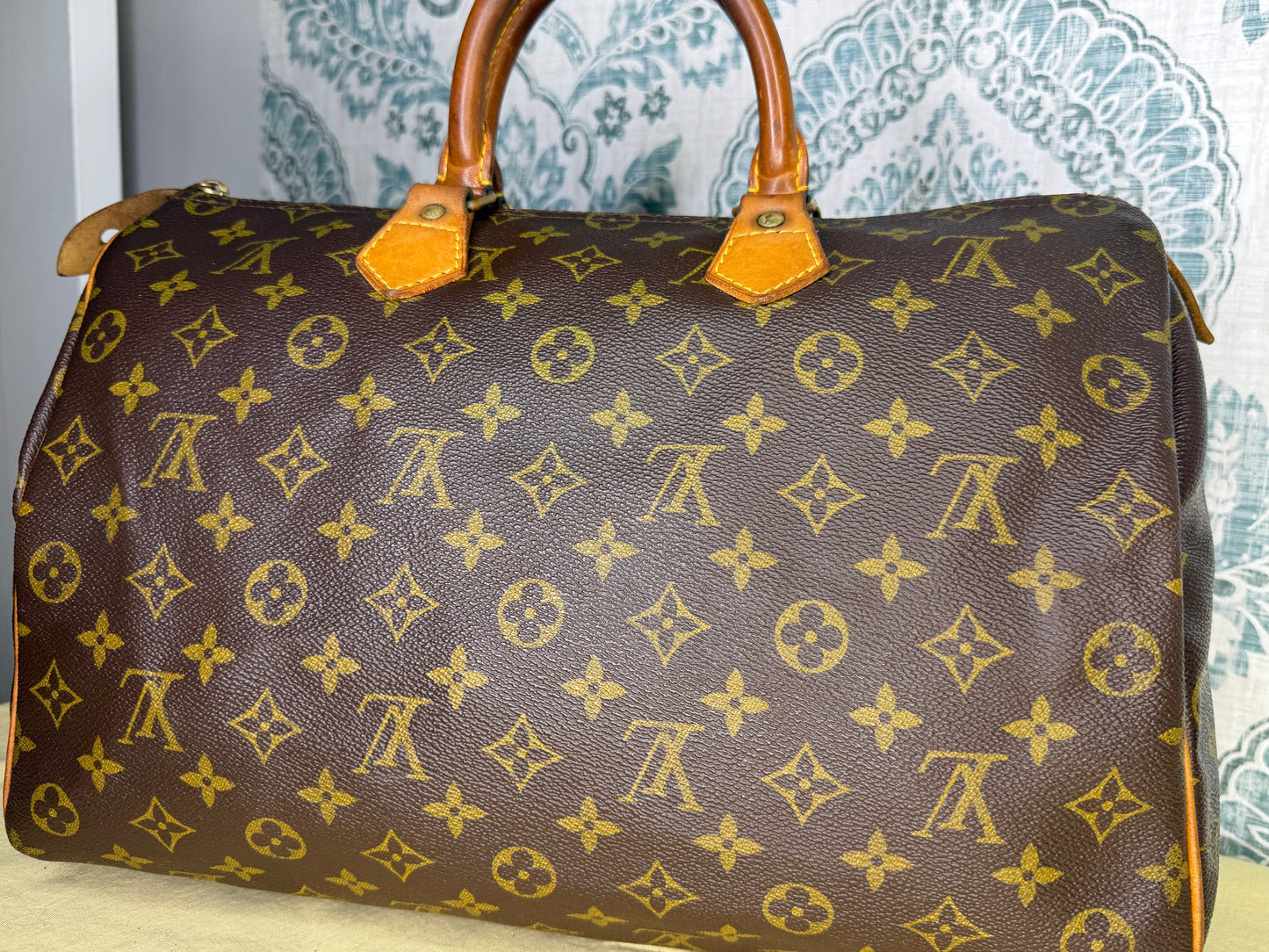 Louis Vuitton Speedy 35