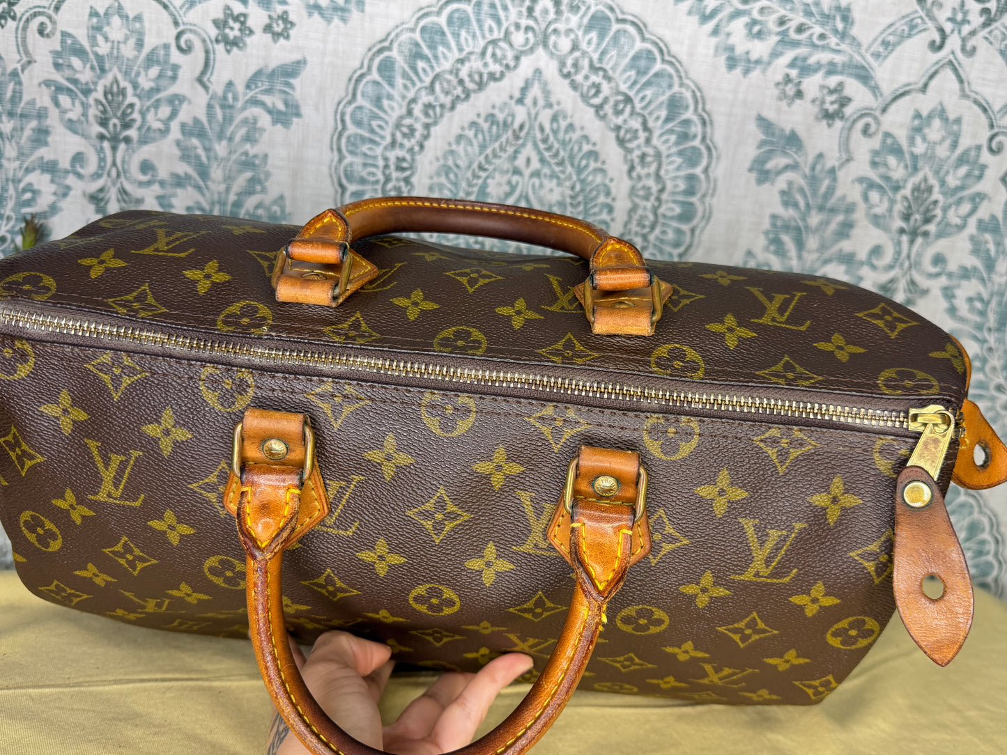 Louis Vuitton Speedy 35