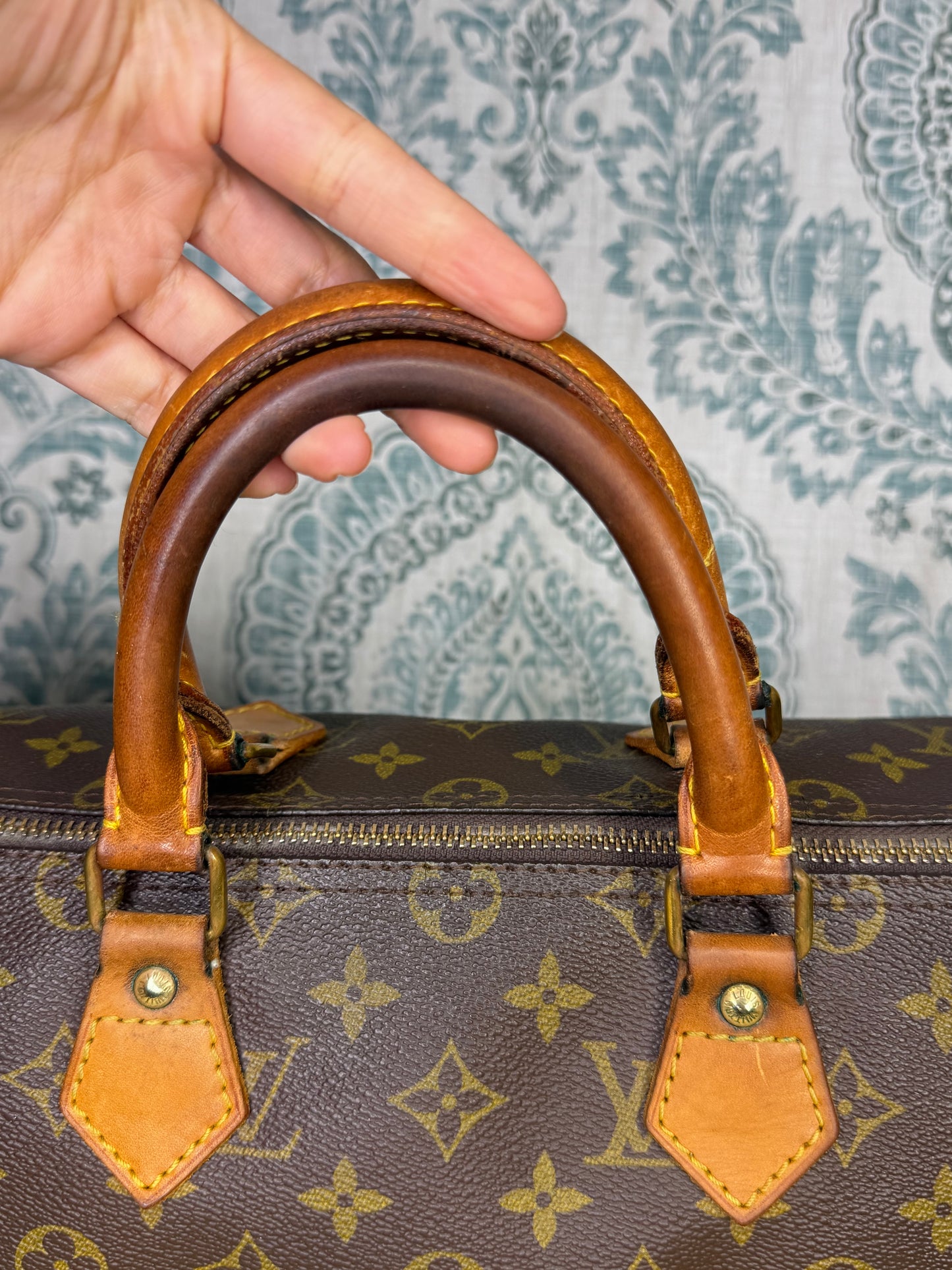 Louis Vuitton Speedy 35