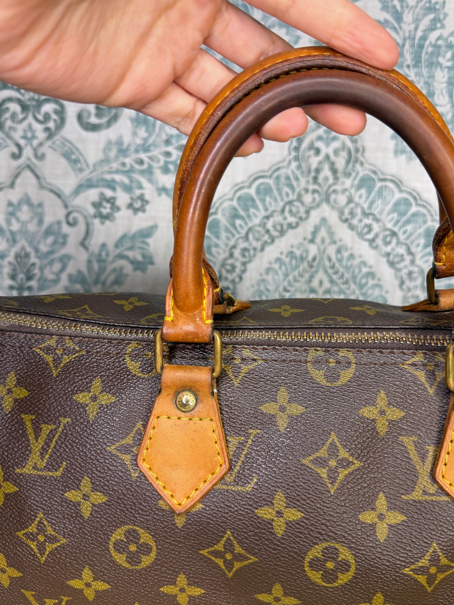 Louis Vuitton Speedy 35