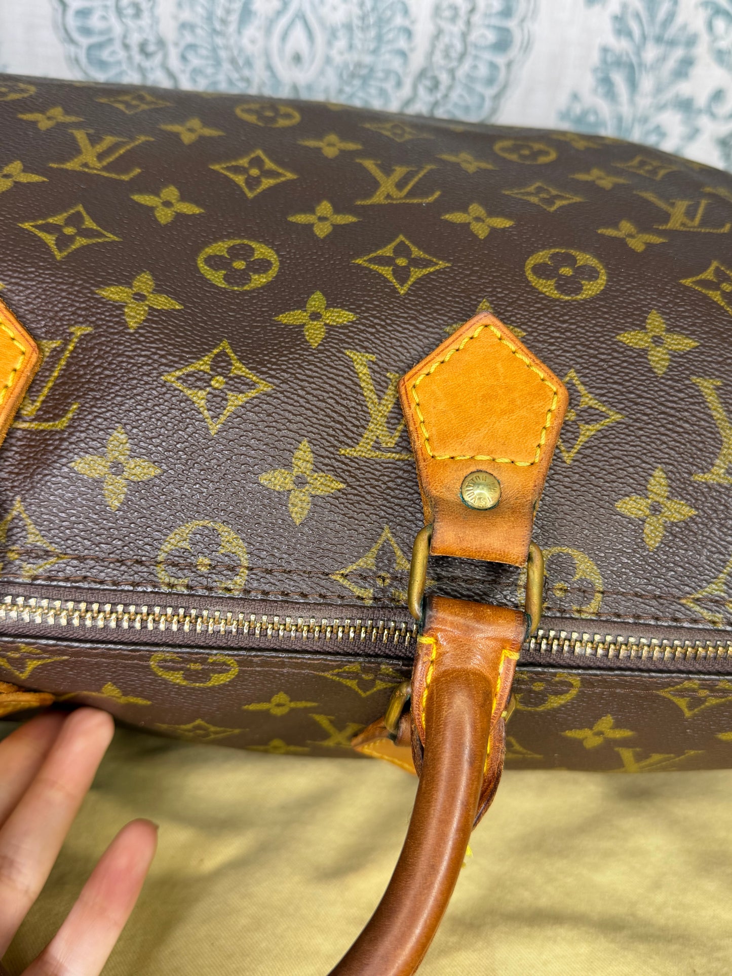 Louis Vuitton Speedy 35