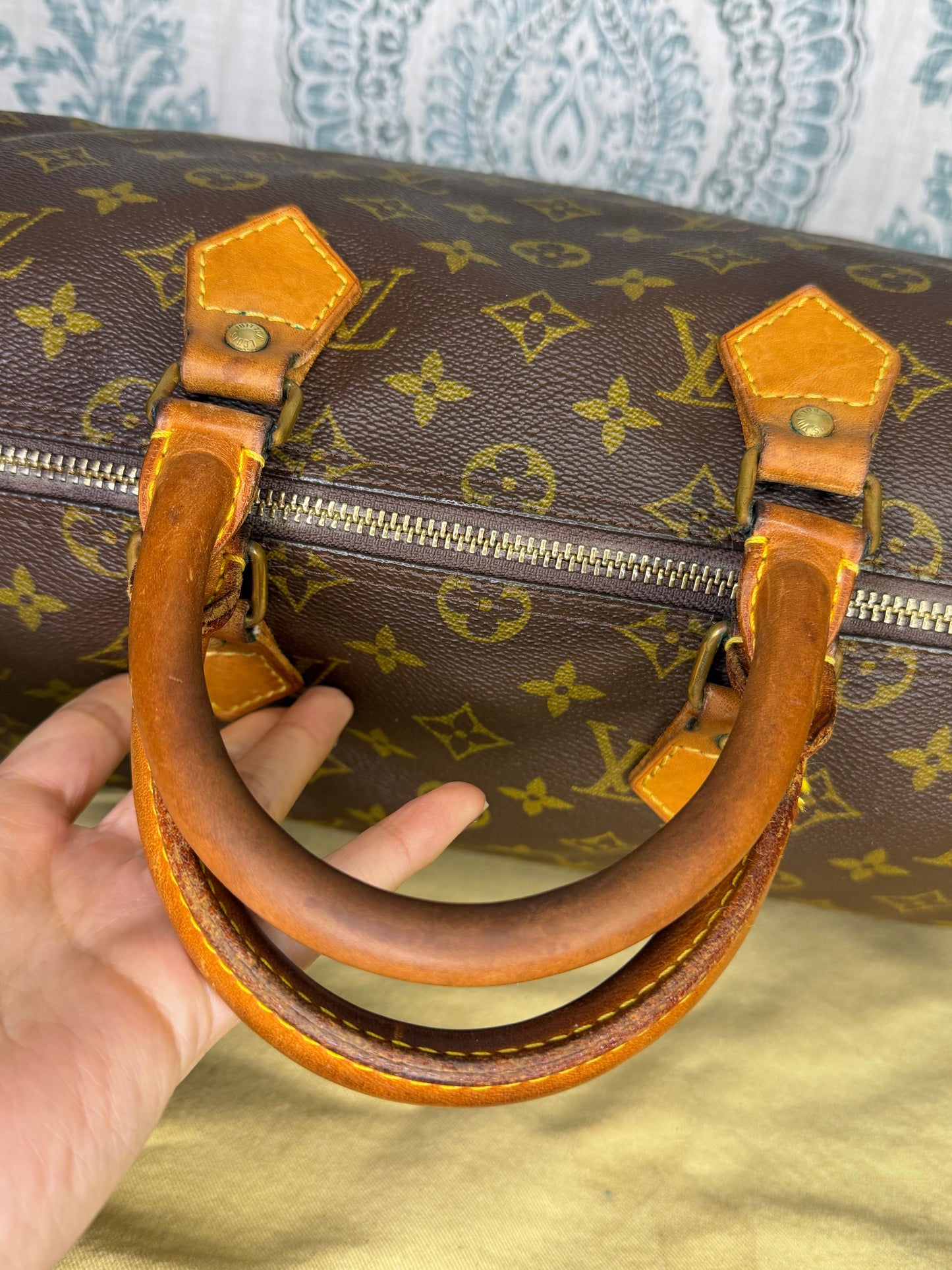 Louis Vuitton Speedy 35