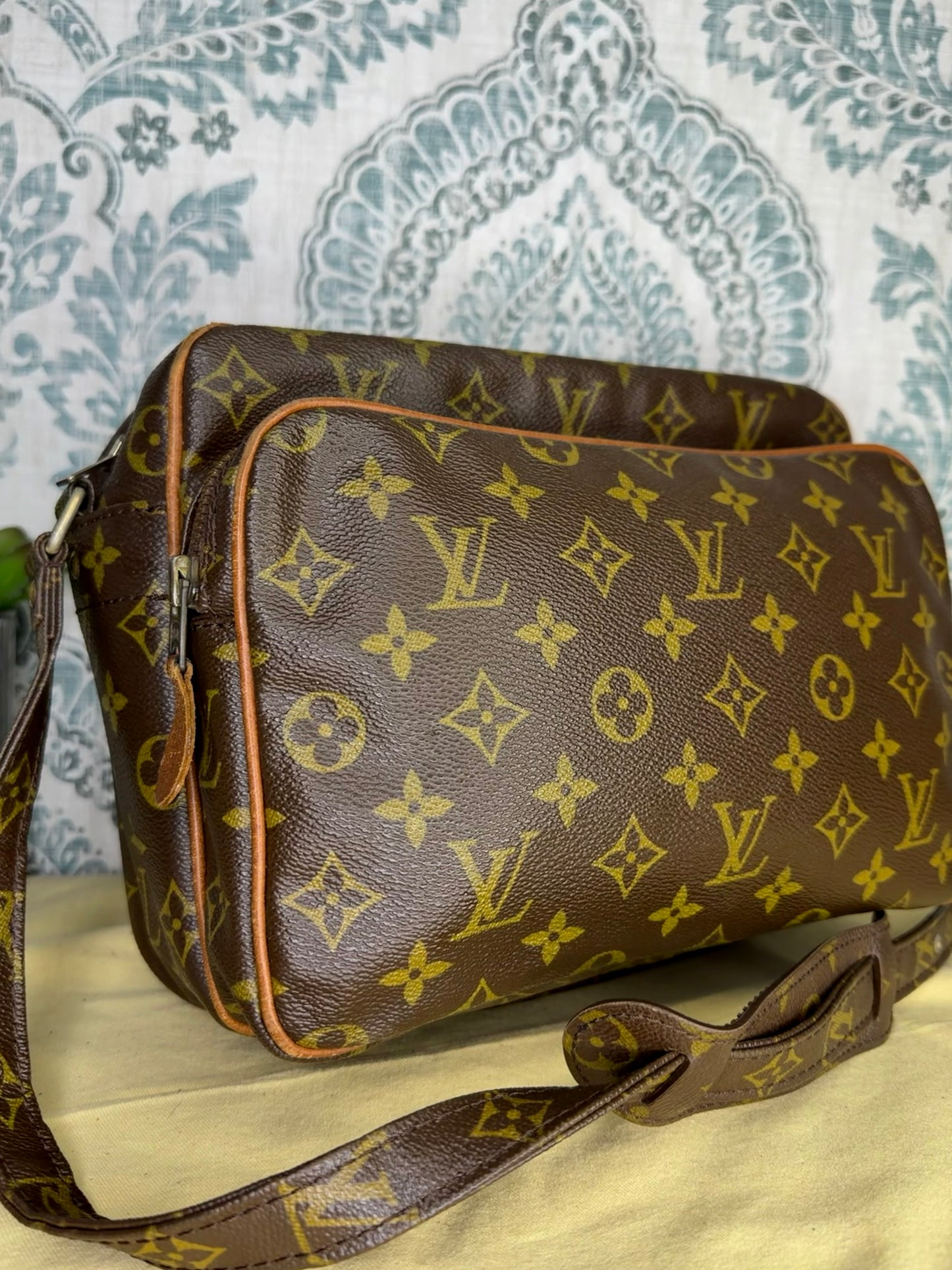Louis Vuitton Nile (vintage model)