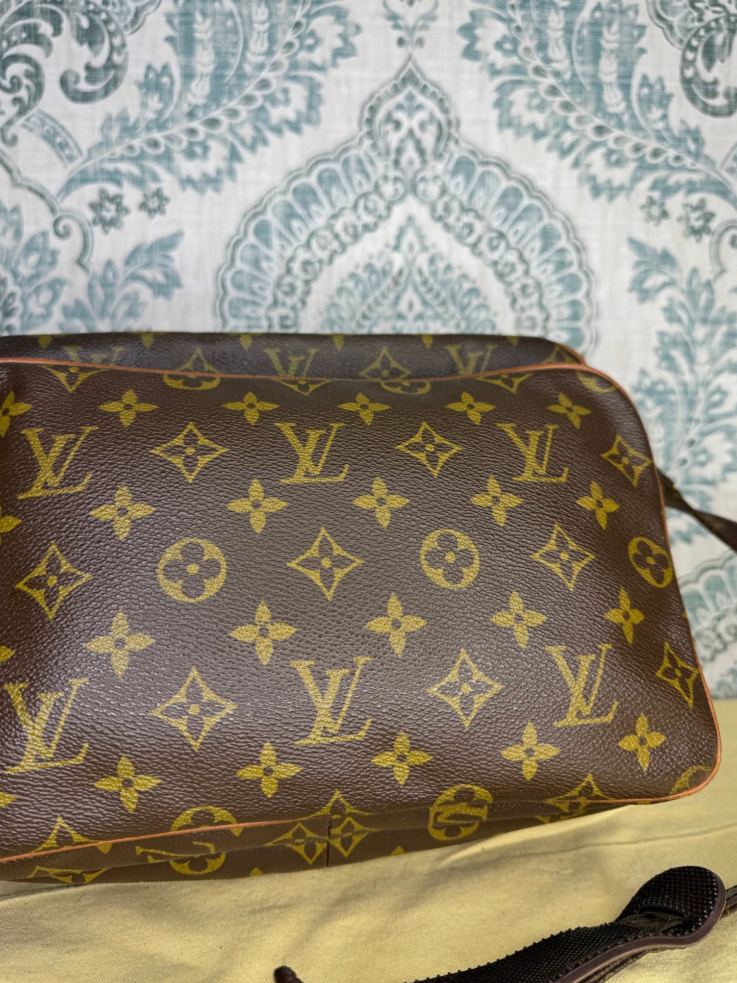 Louis Vuitton Nile (vintage model)