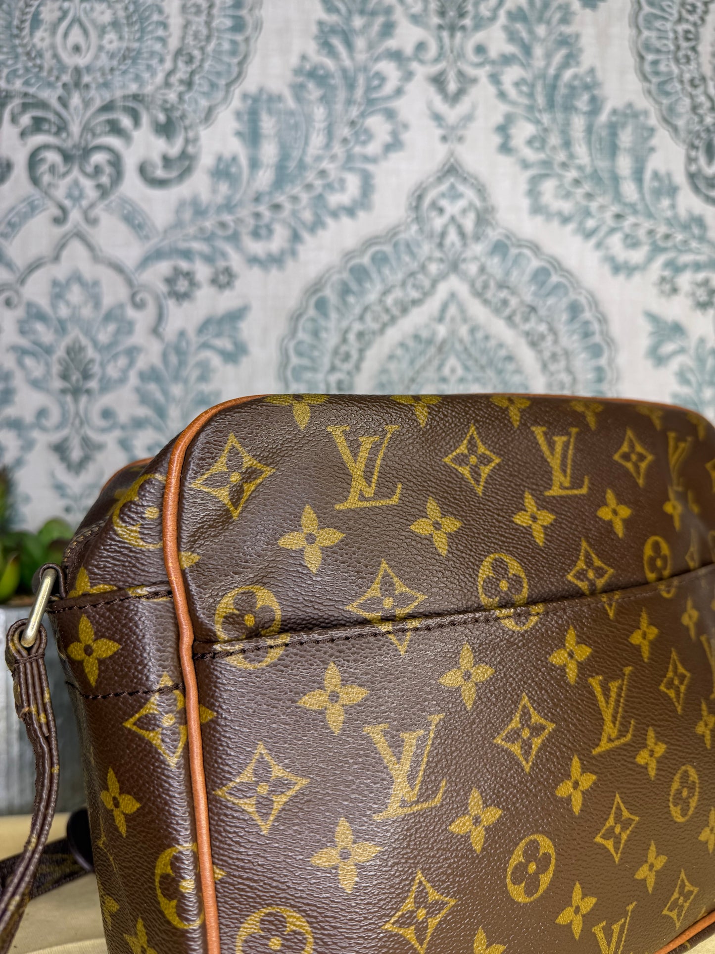 Louis Vuitton Nile (vintage model)