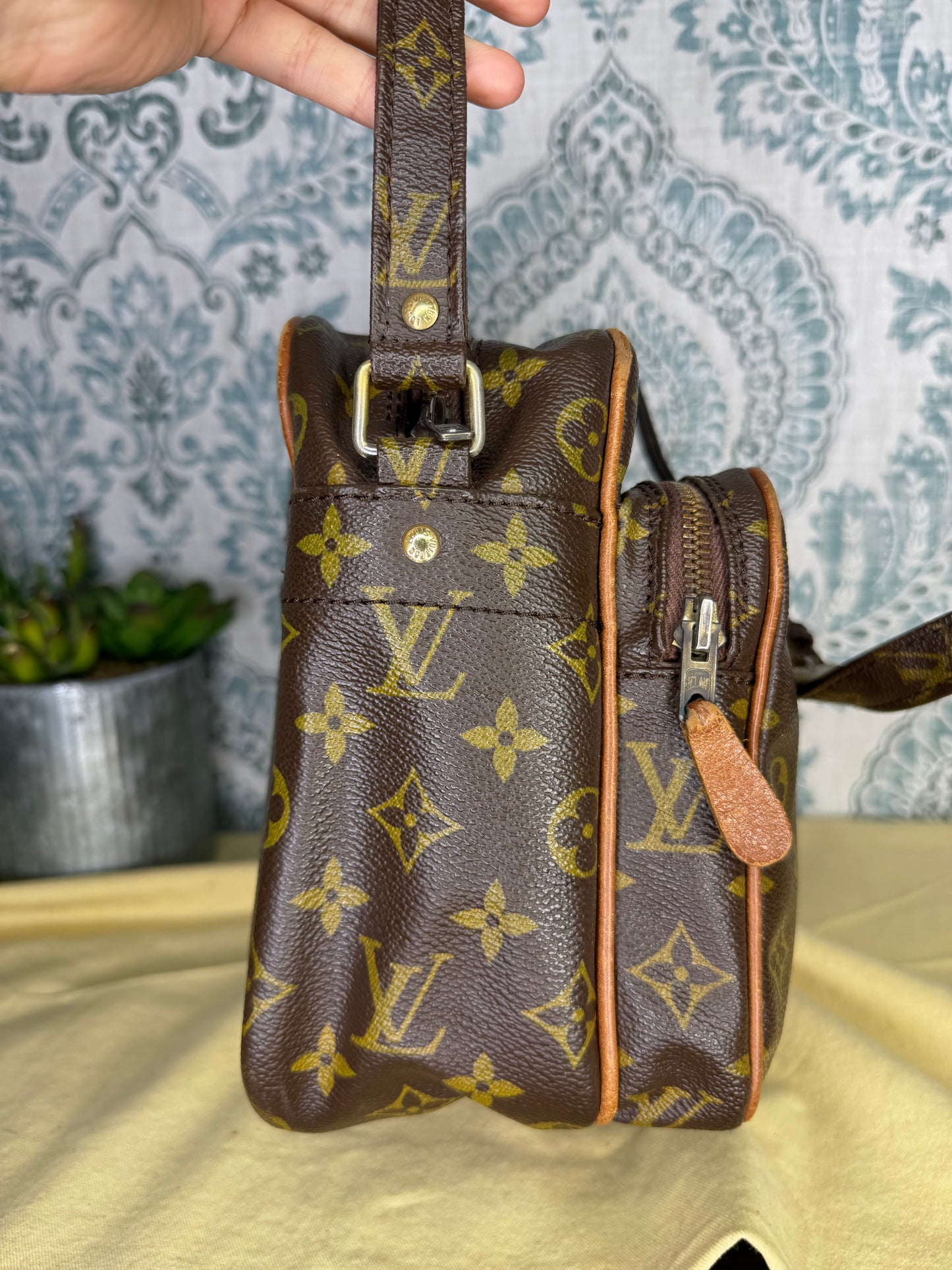 Louis Vuitton Nile (vintage model)