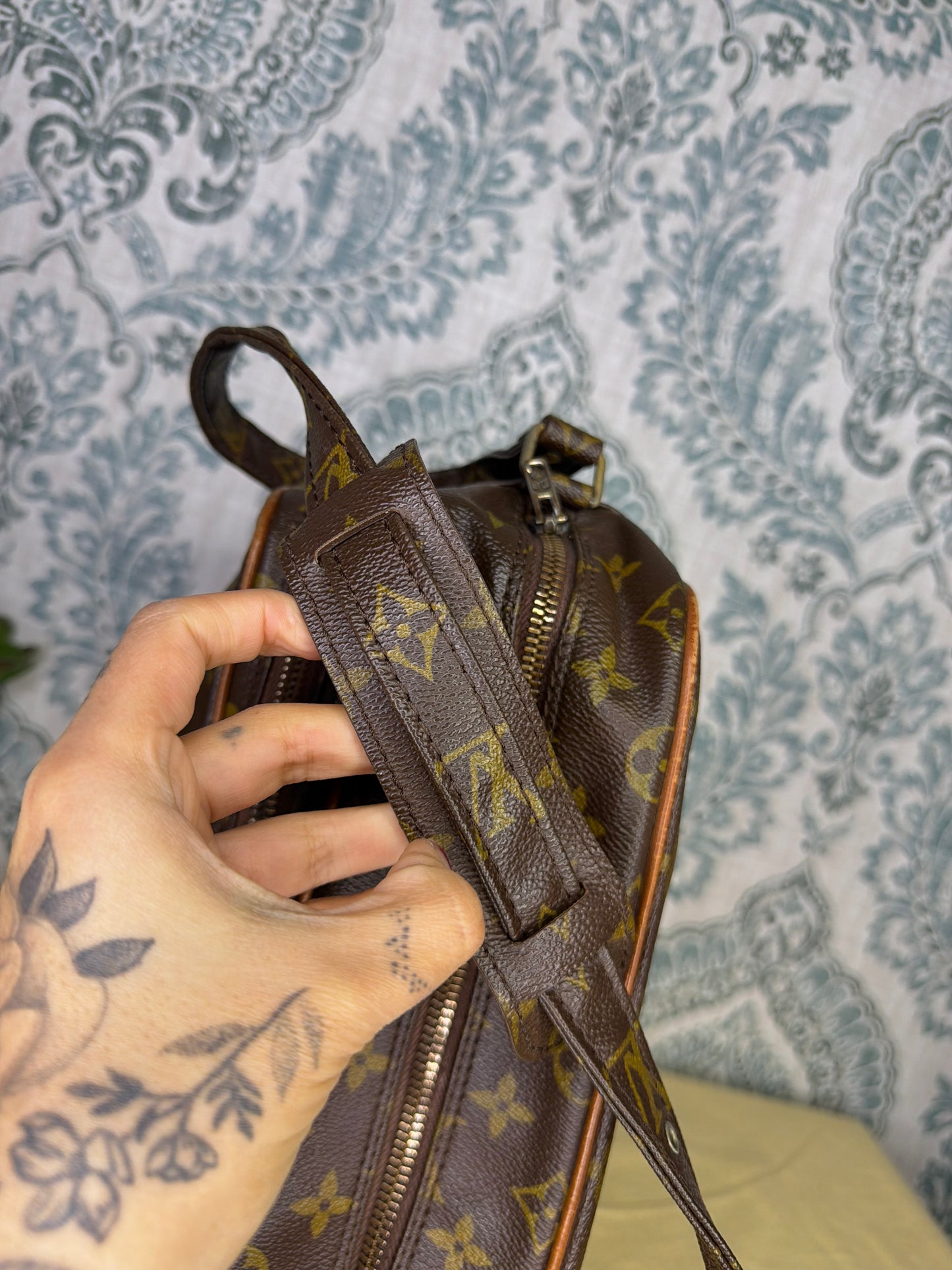 Louis Vuitton Nile (vintage model)