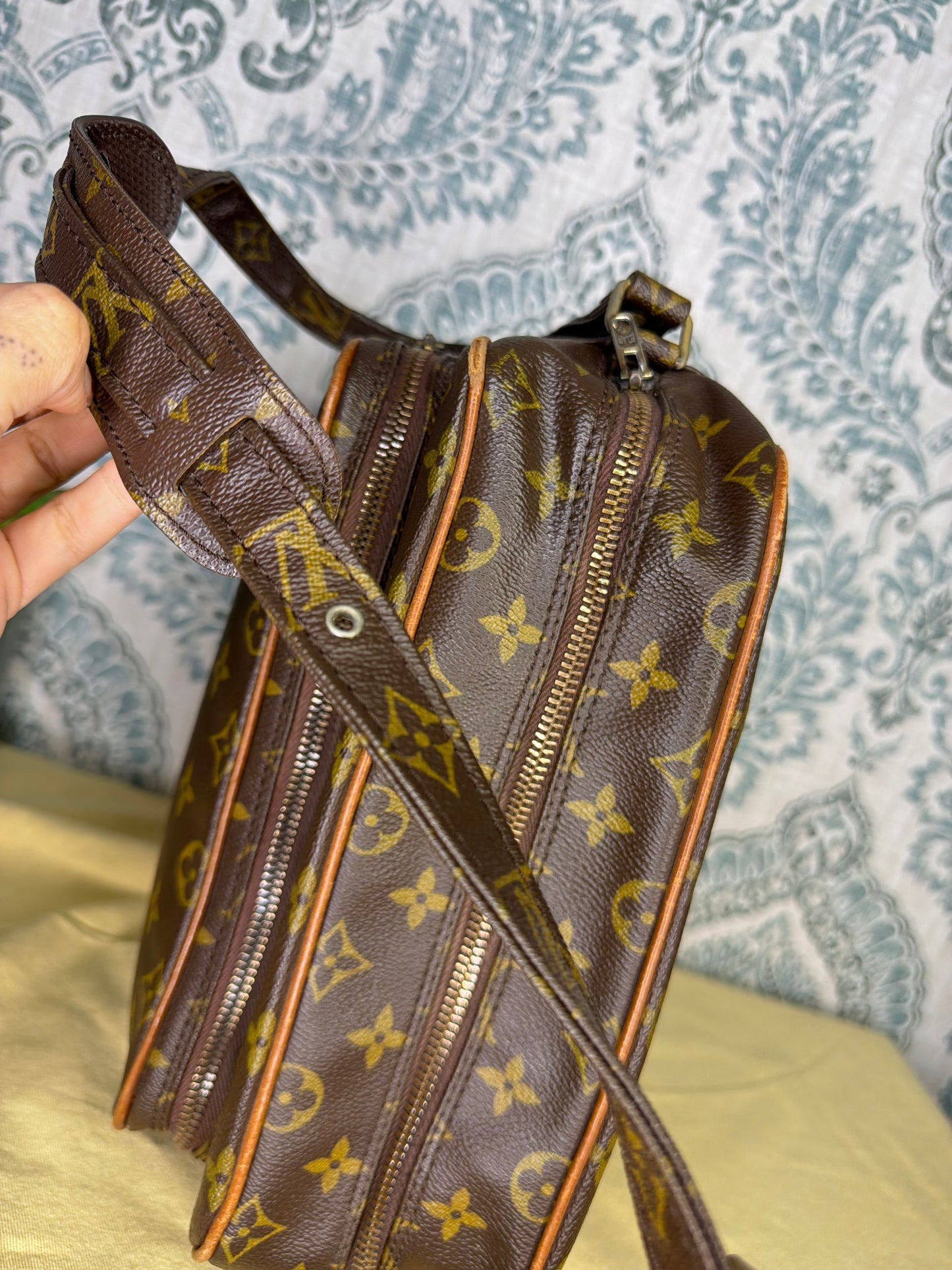 Louis Vuitton Nile (vintage model)