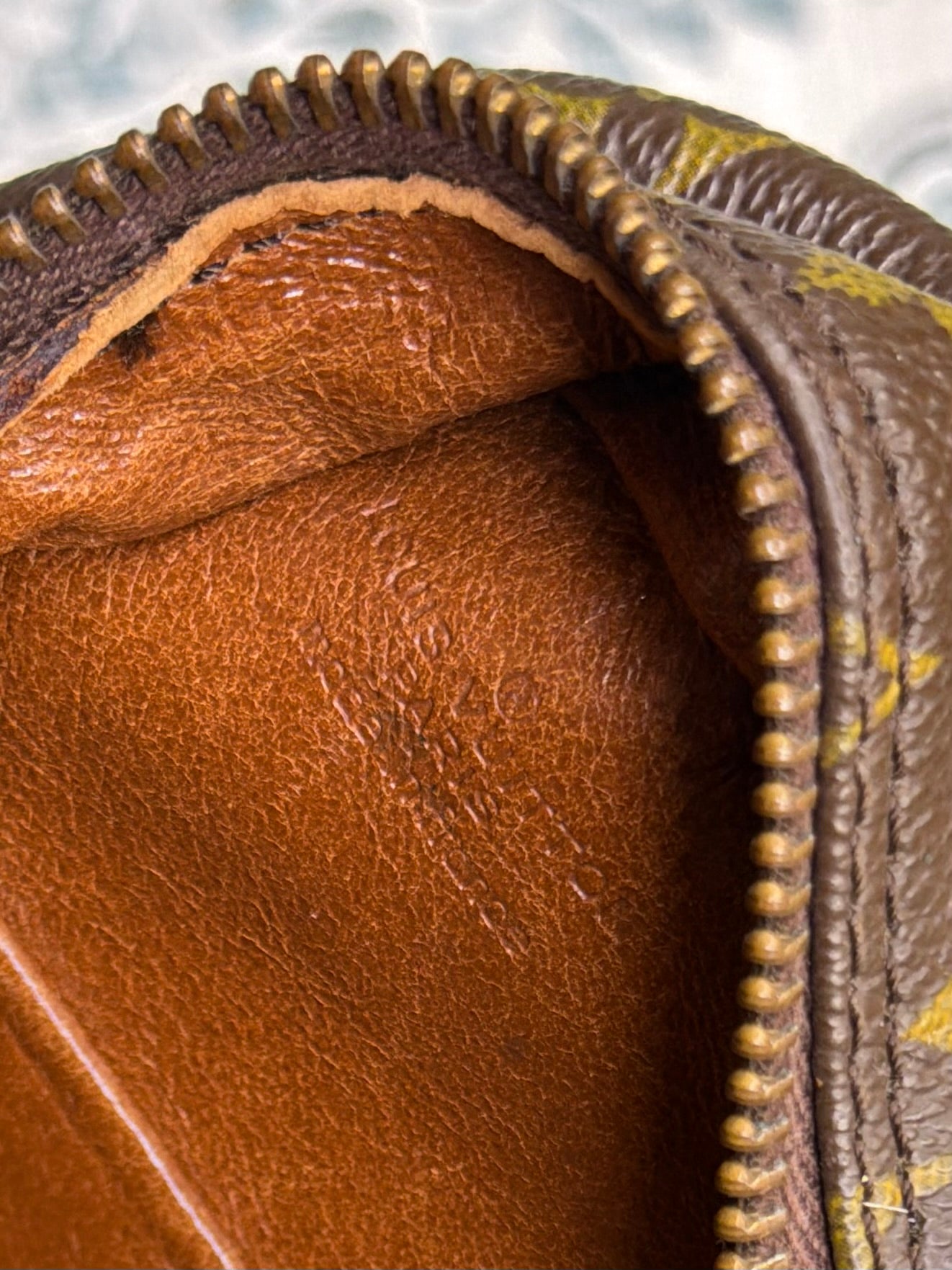 Louis Vuitton Nile (vintage model)