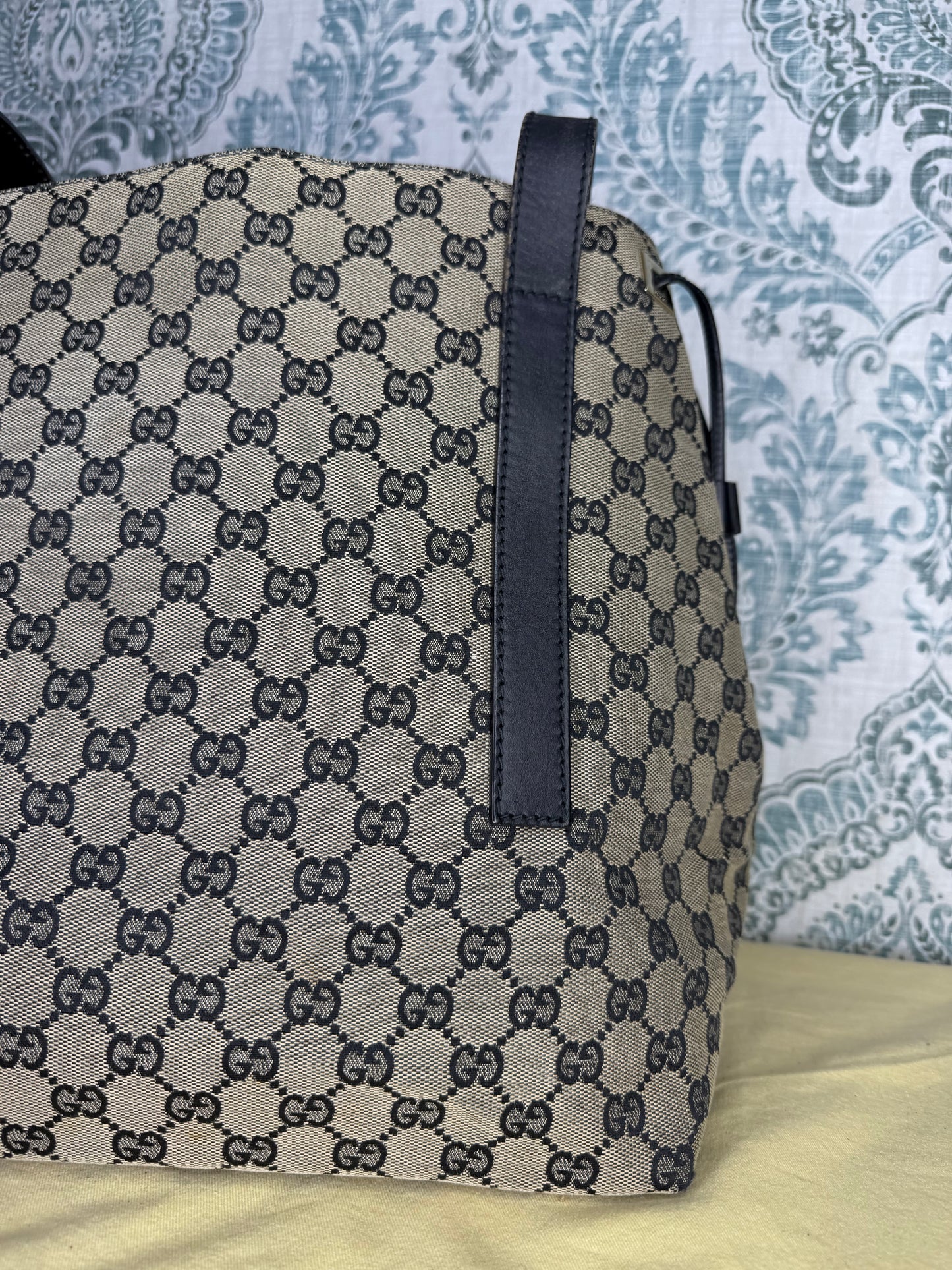 Gucci GG Drawstring Gray Tote Bag Canvas