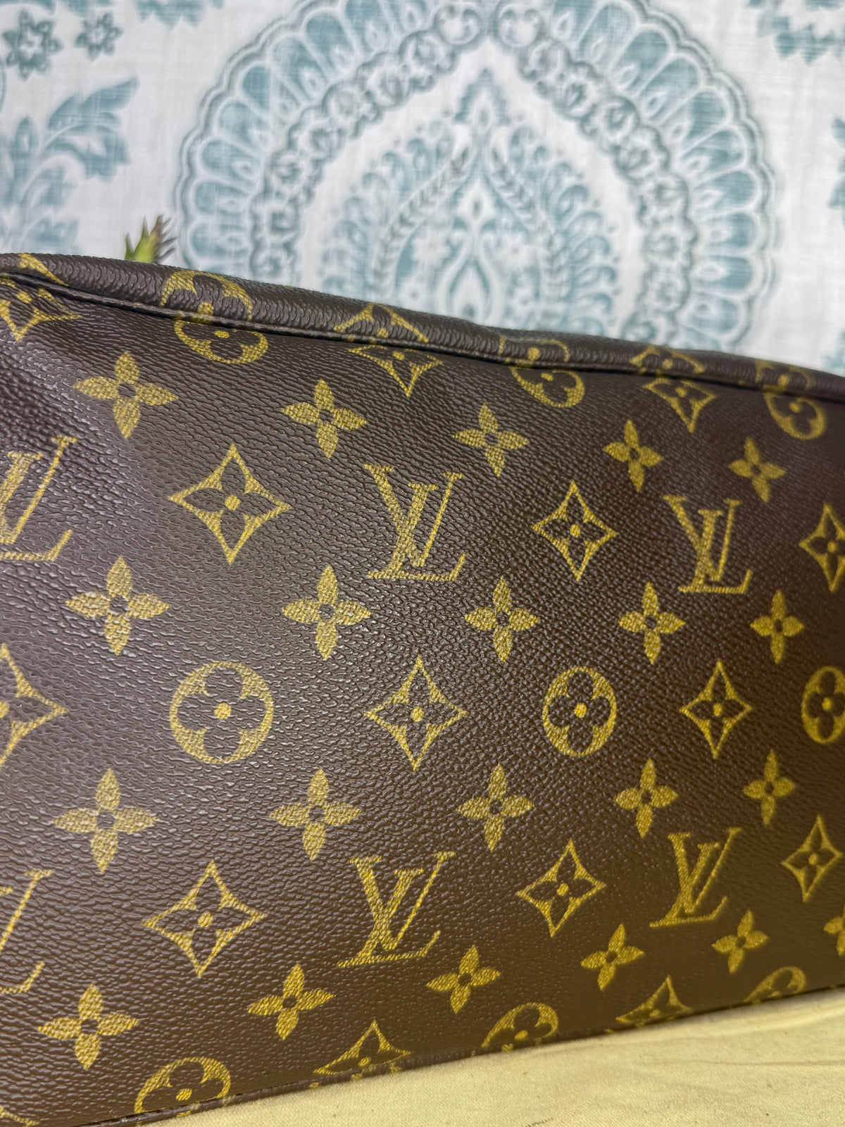 Louis Vuitton Trousse 28