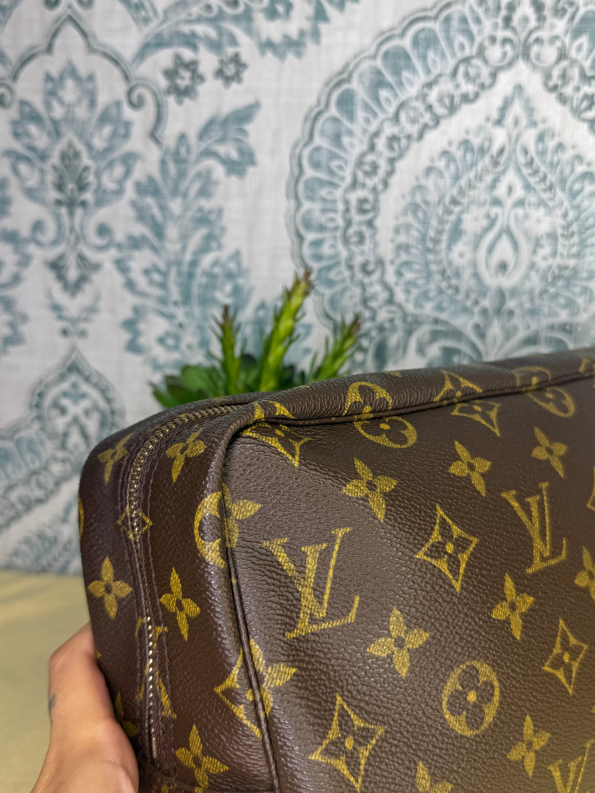 Louis Vuitton Trousse 28