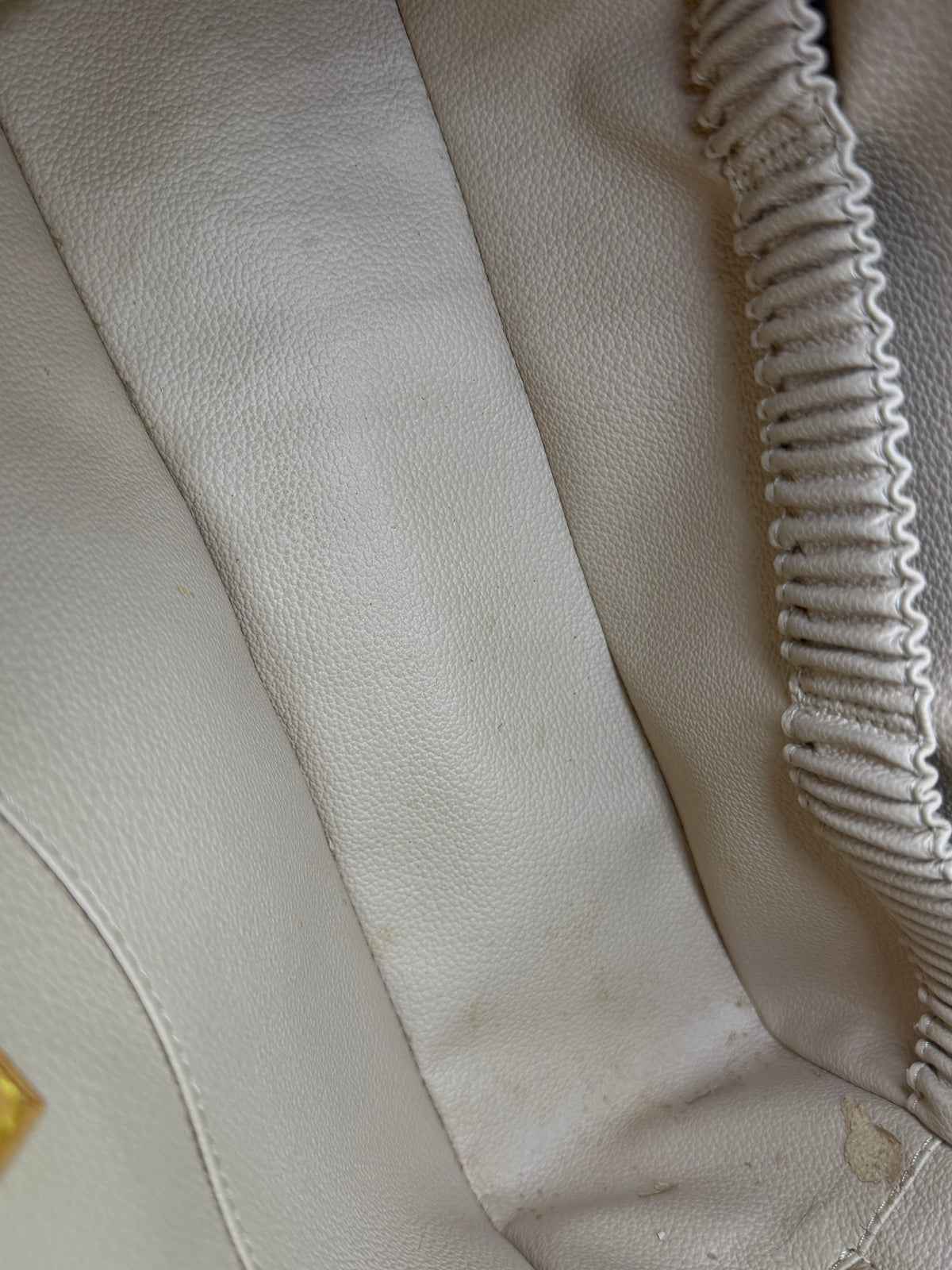 Louis Vuitton Trousse 28