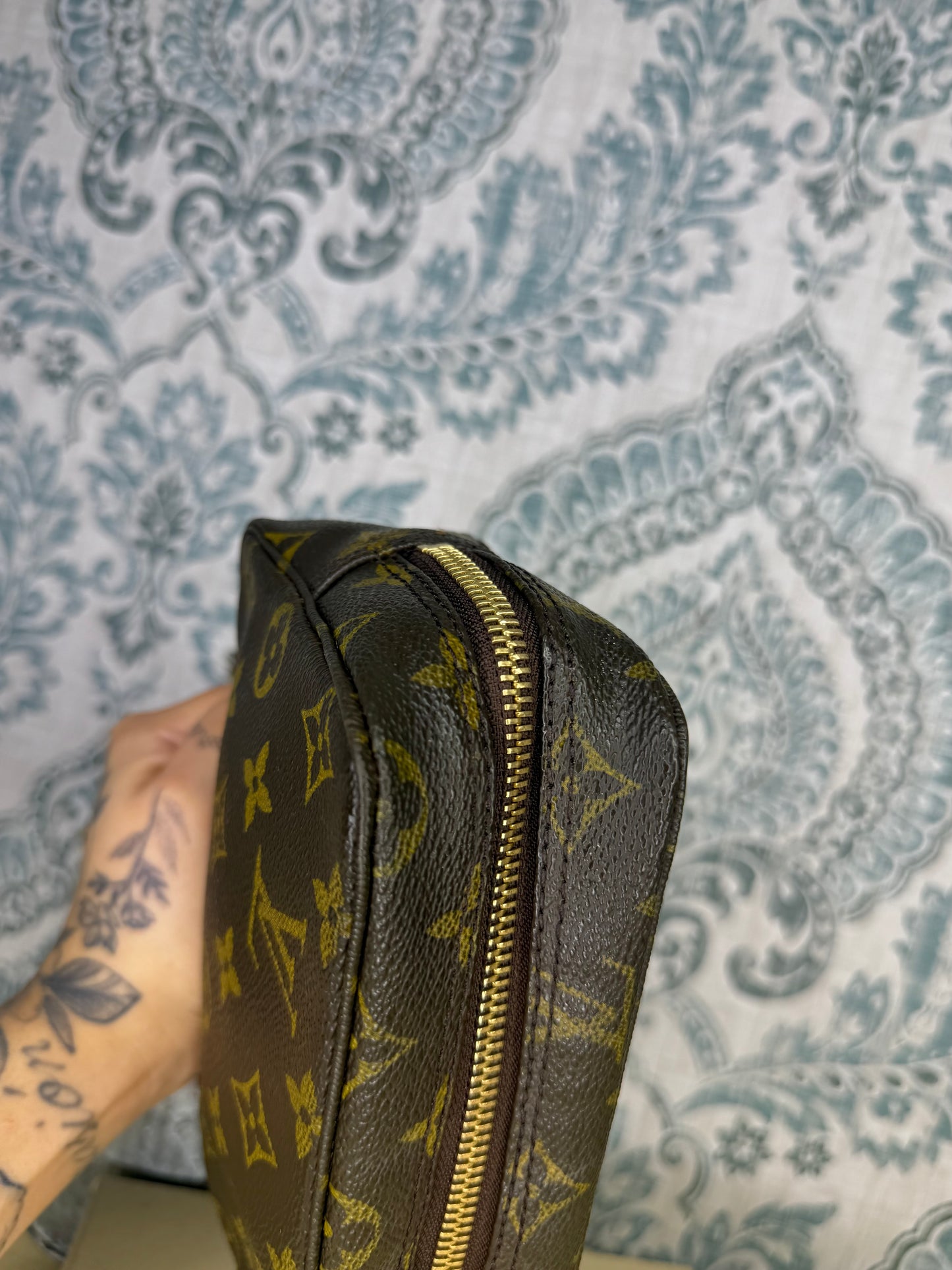 Louis Vuitton Trousse 18