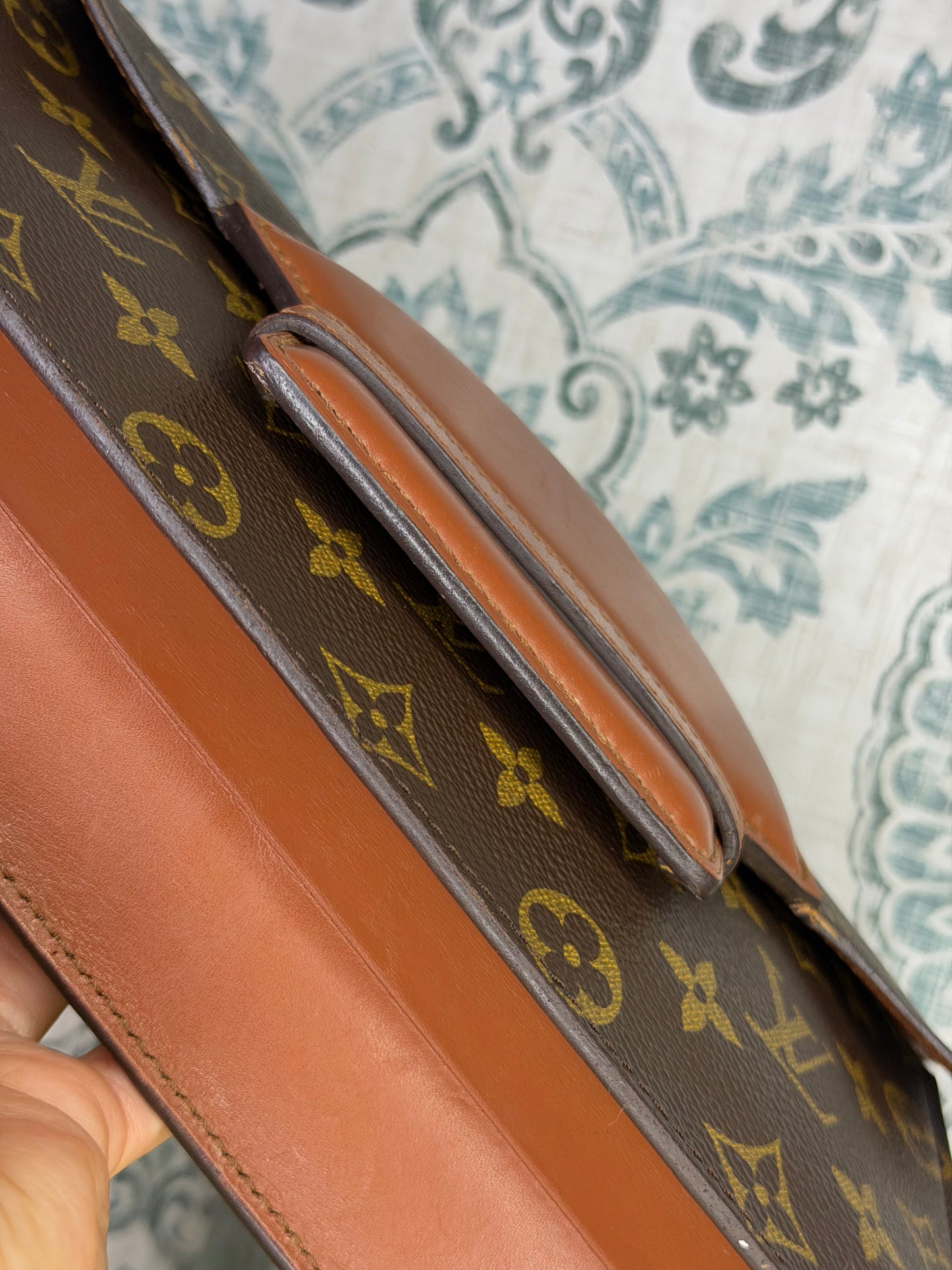 Louis Vuitton Chaillot Clutch