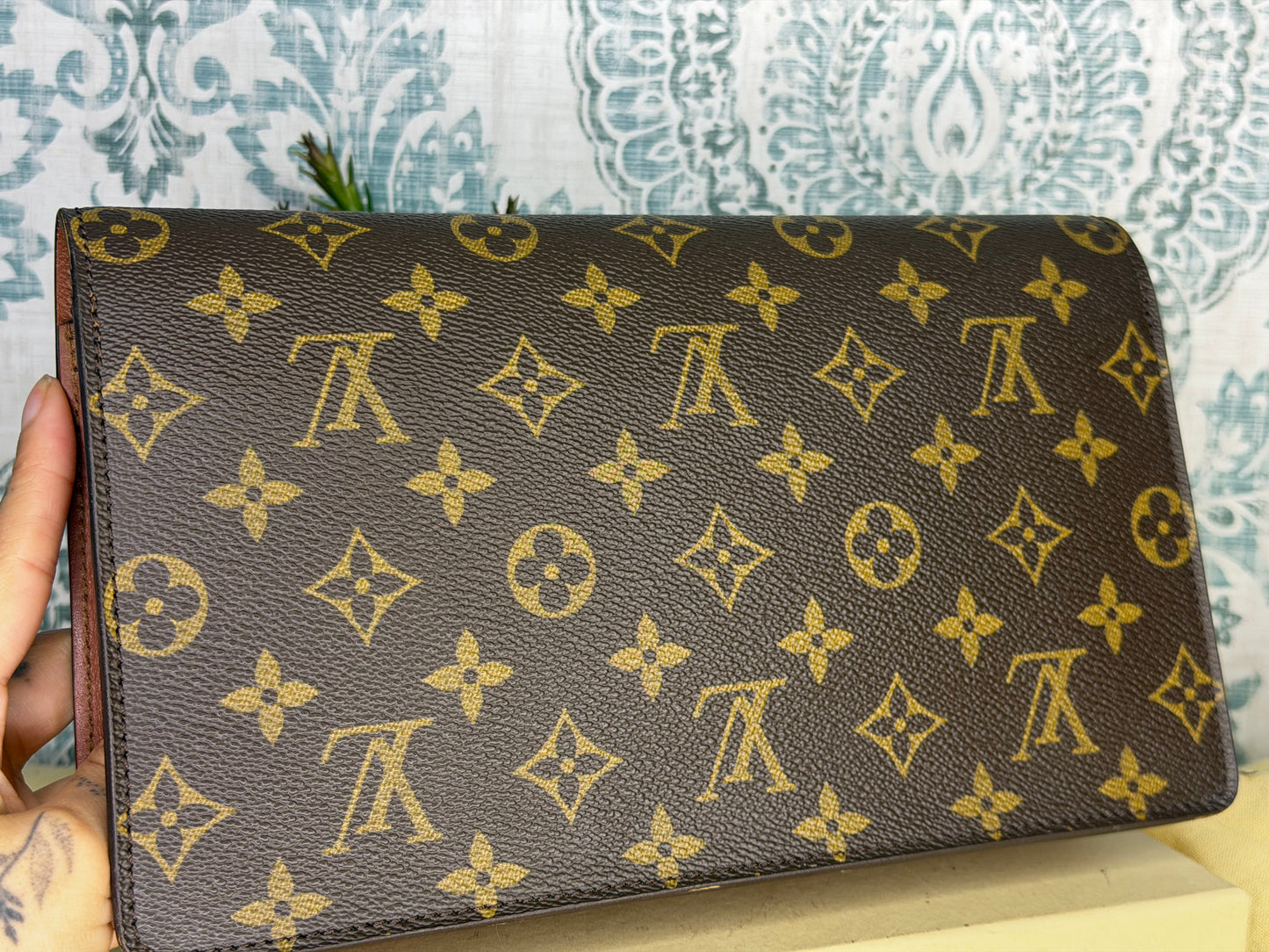 Louis Vuitton Chaillot Clutch