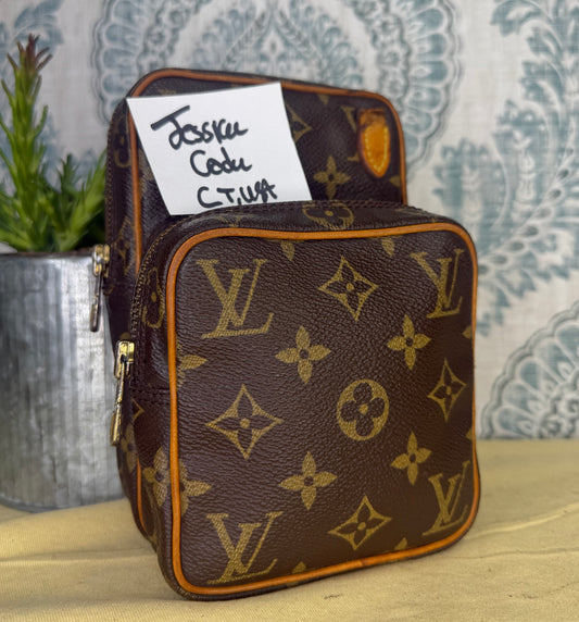 Louis Vuitton Mini Amazon (project)