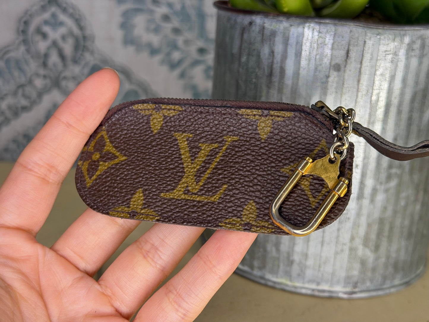 Louis Vuitton Etui Crepia Keyholder / Coin Purse