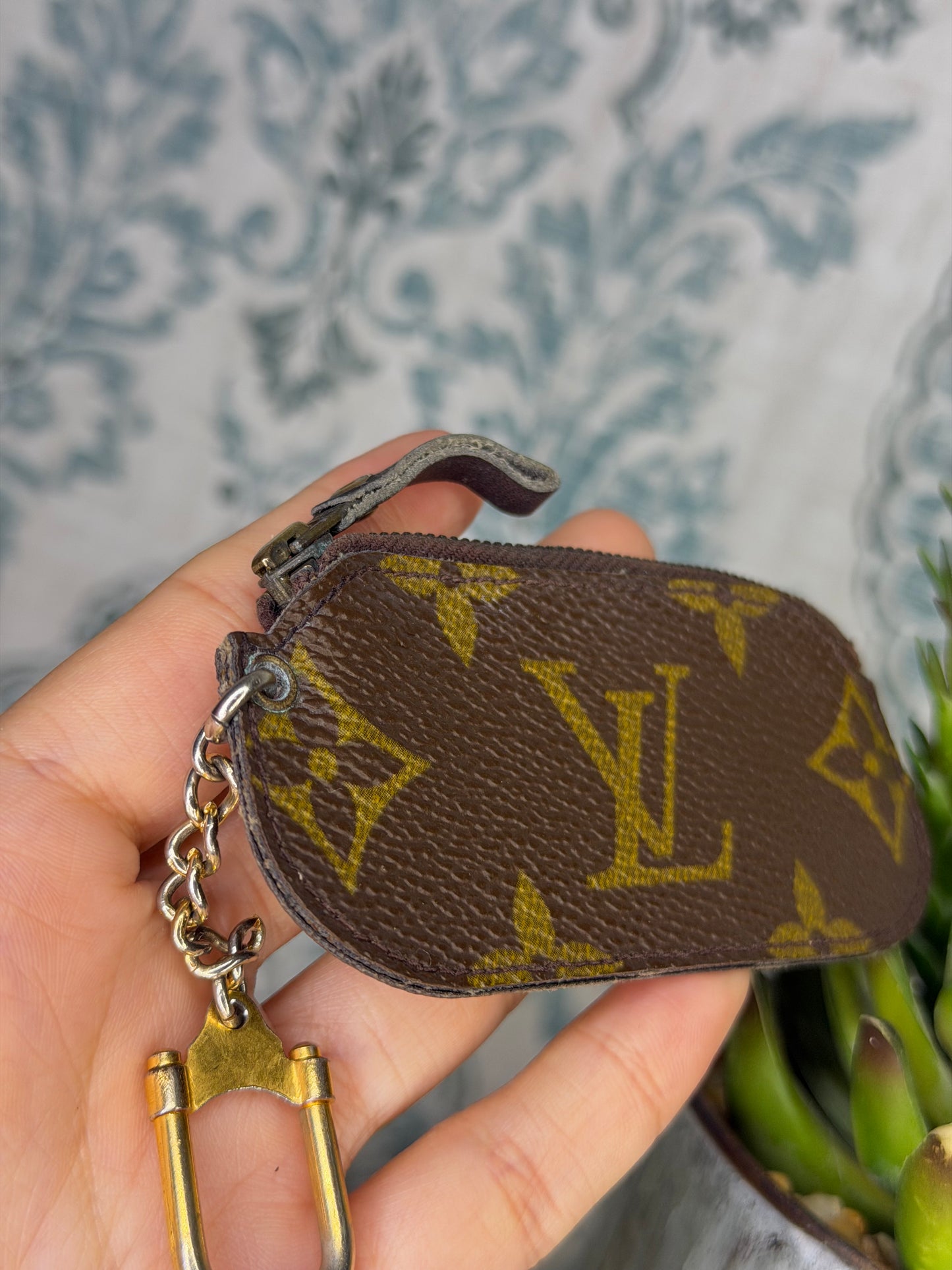 Louis Vuitton Etui Crepia Keyholder / Coin Purse