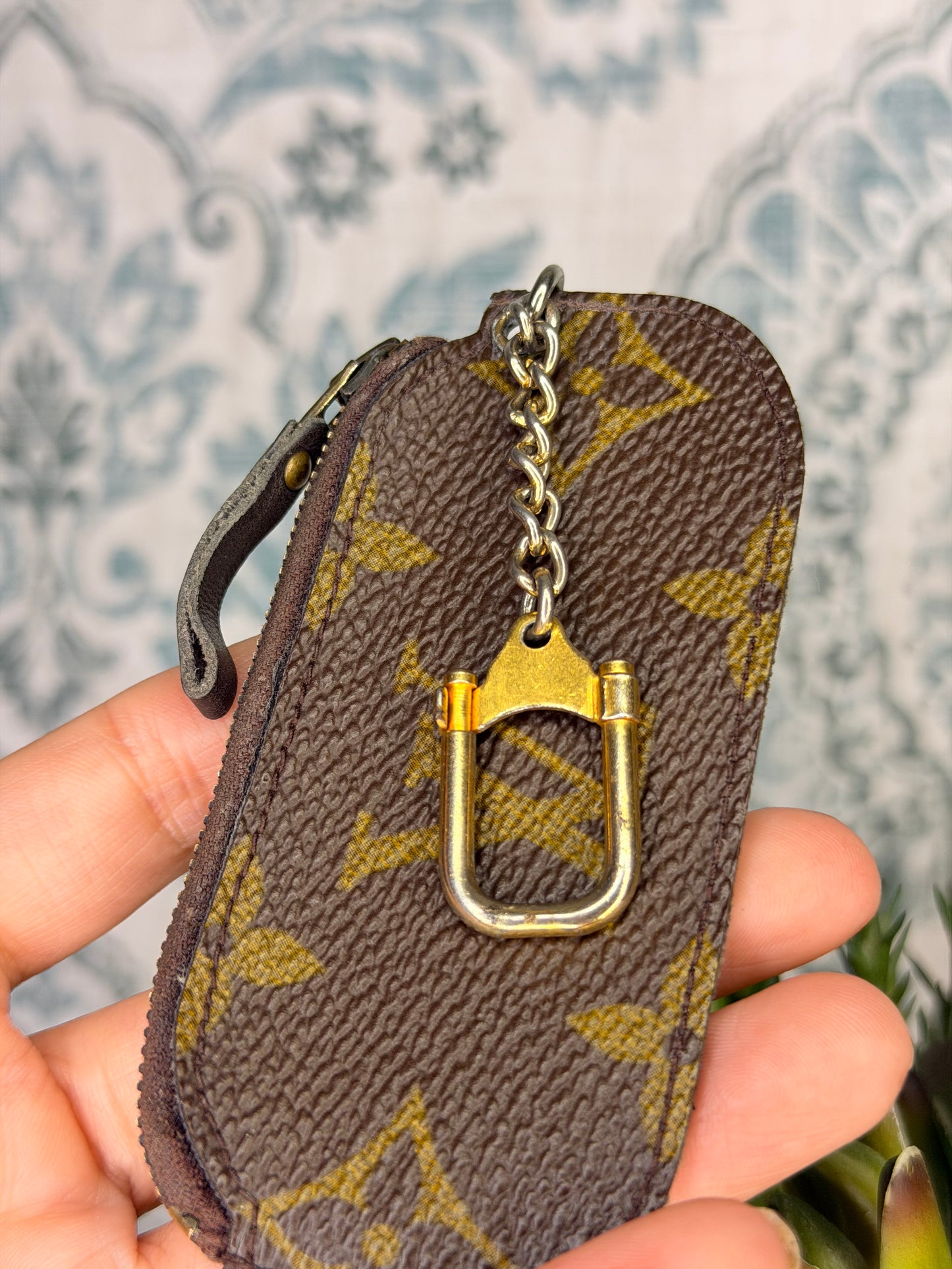 Louis Vuitton Etui Crepia Keyholder / Coin Purse
