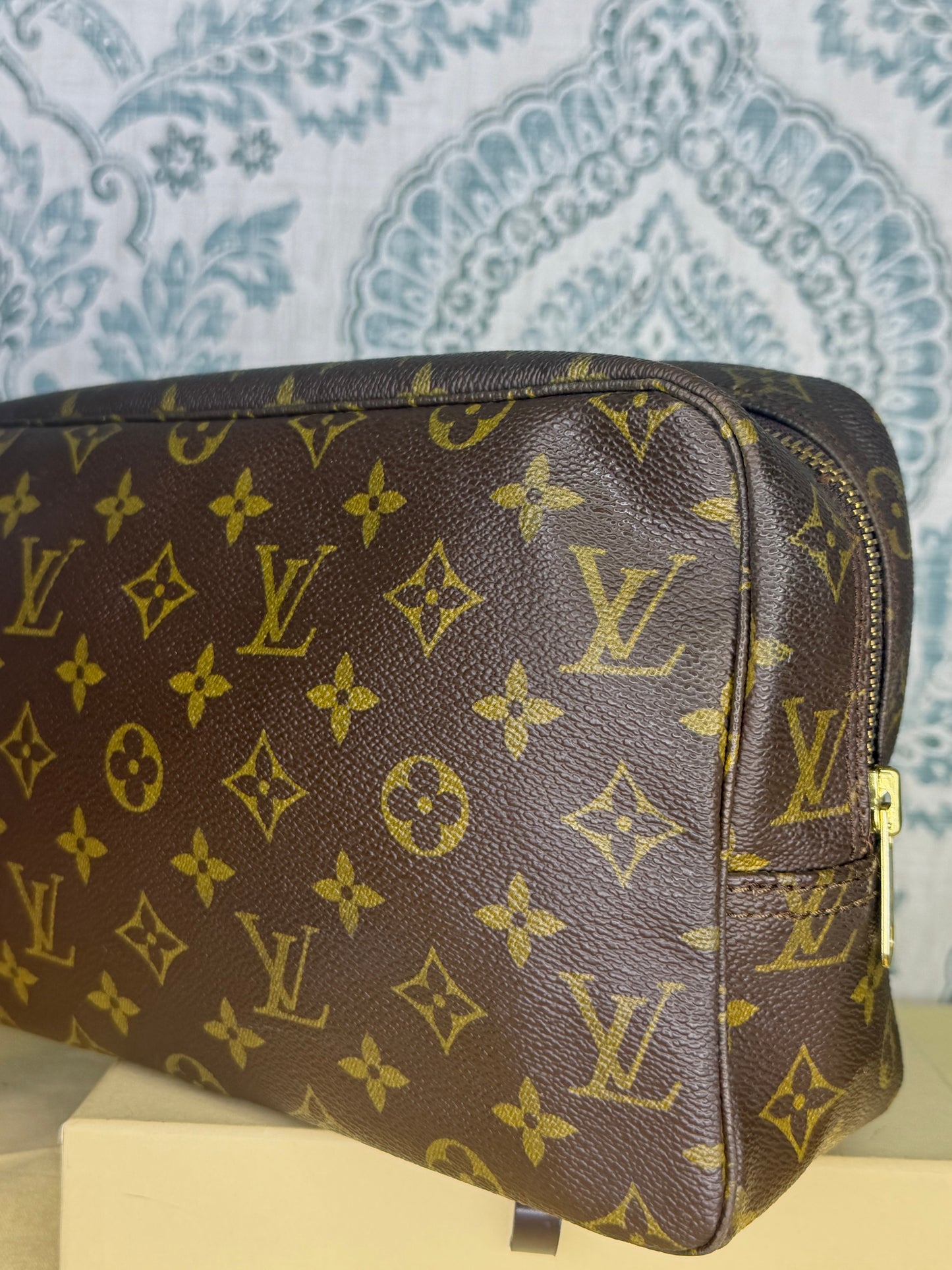 Louis Vuitton Trousse 28