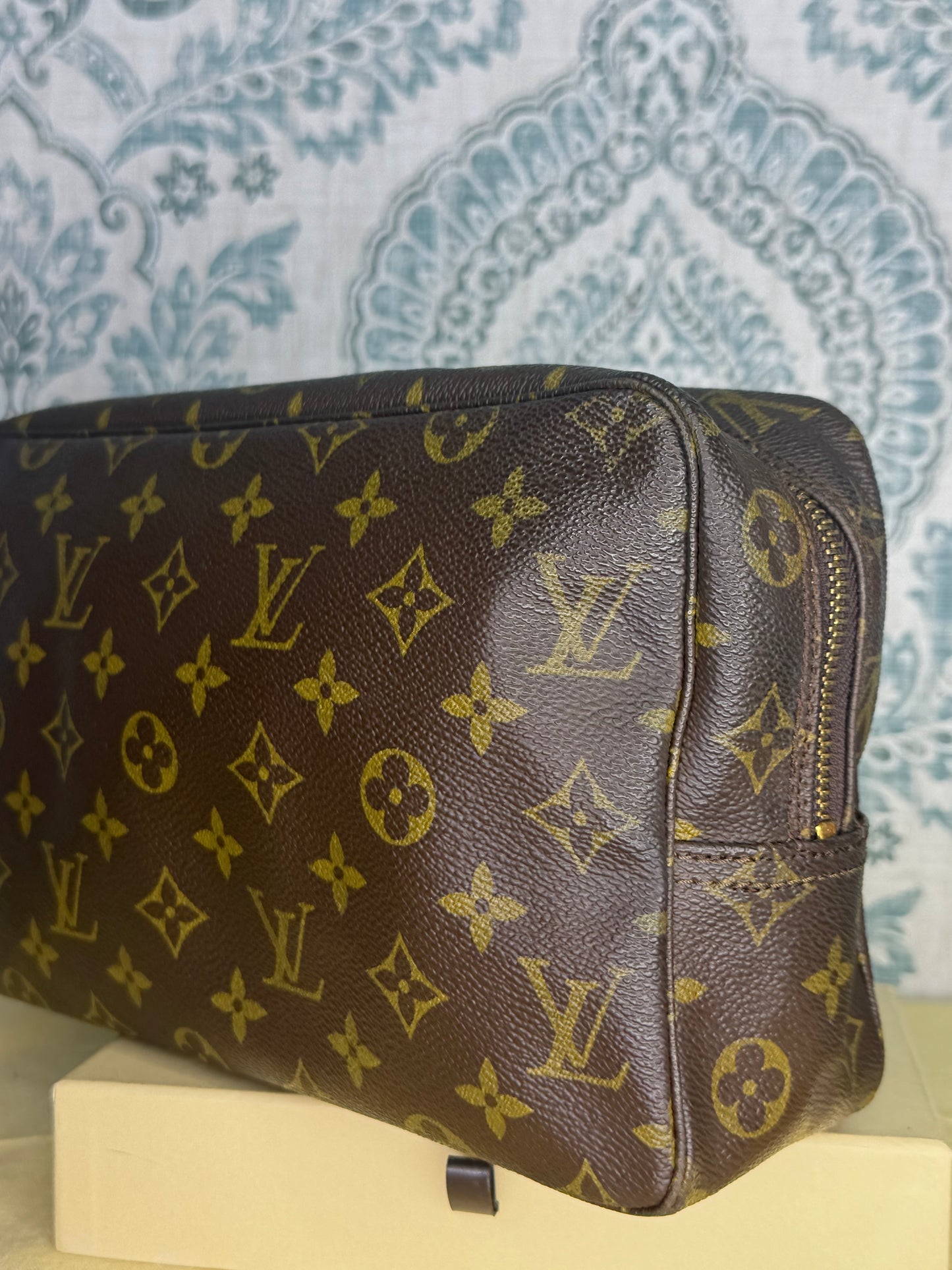 Louis Vuitton Trousse 28