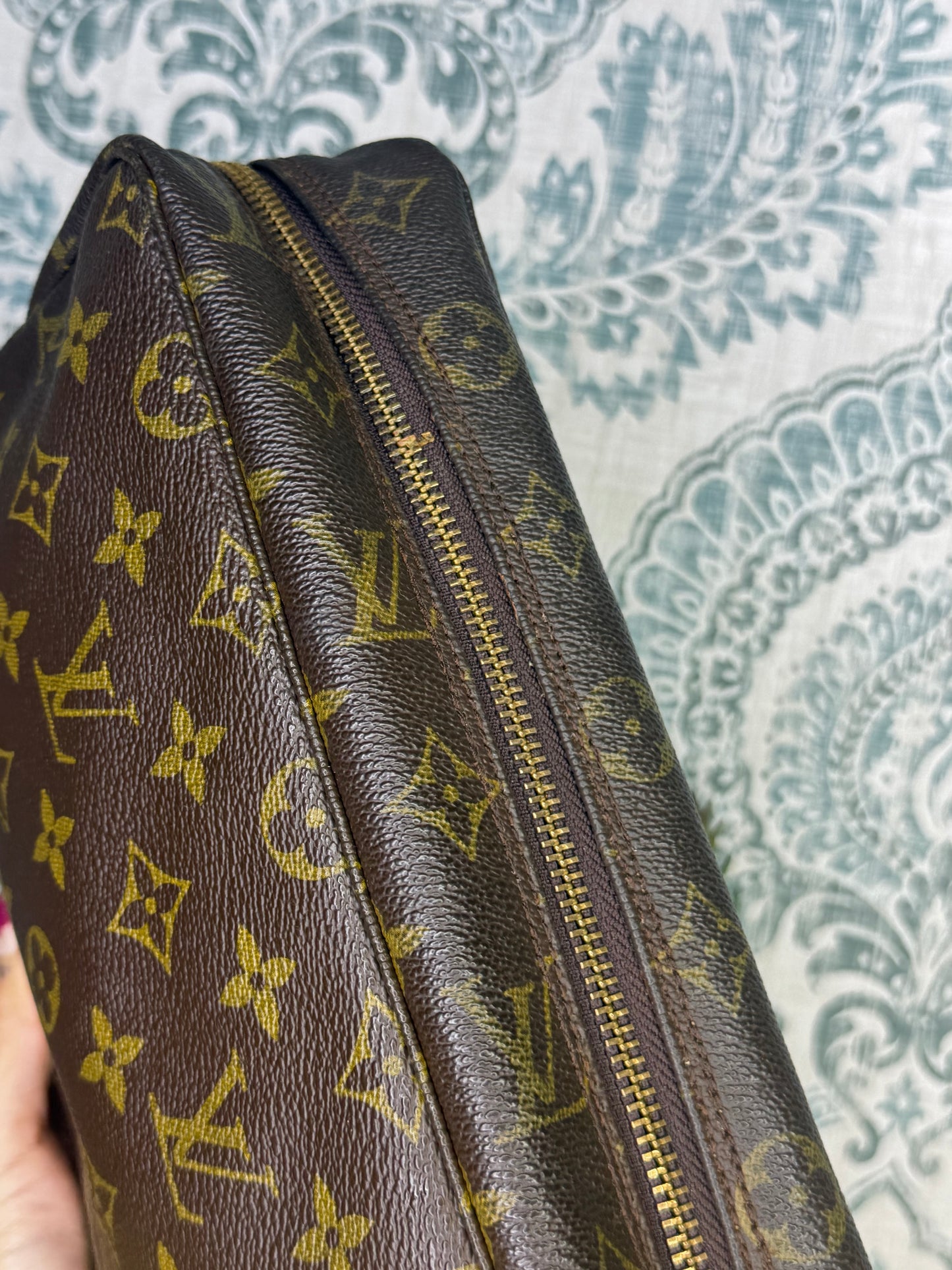 Louis Vuitton Trousse 28
