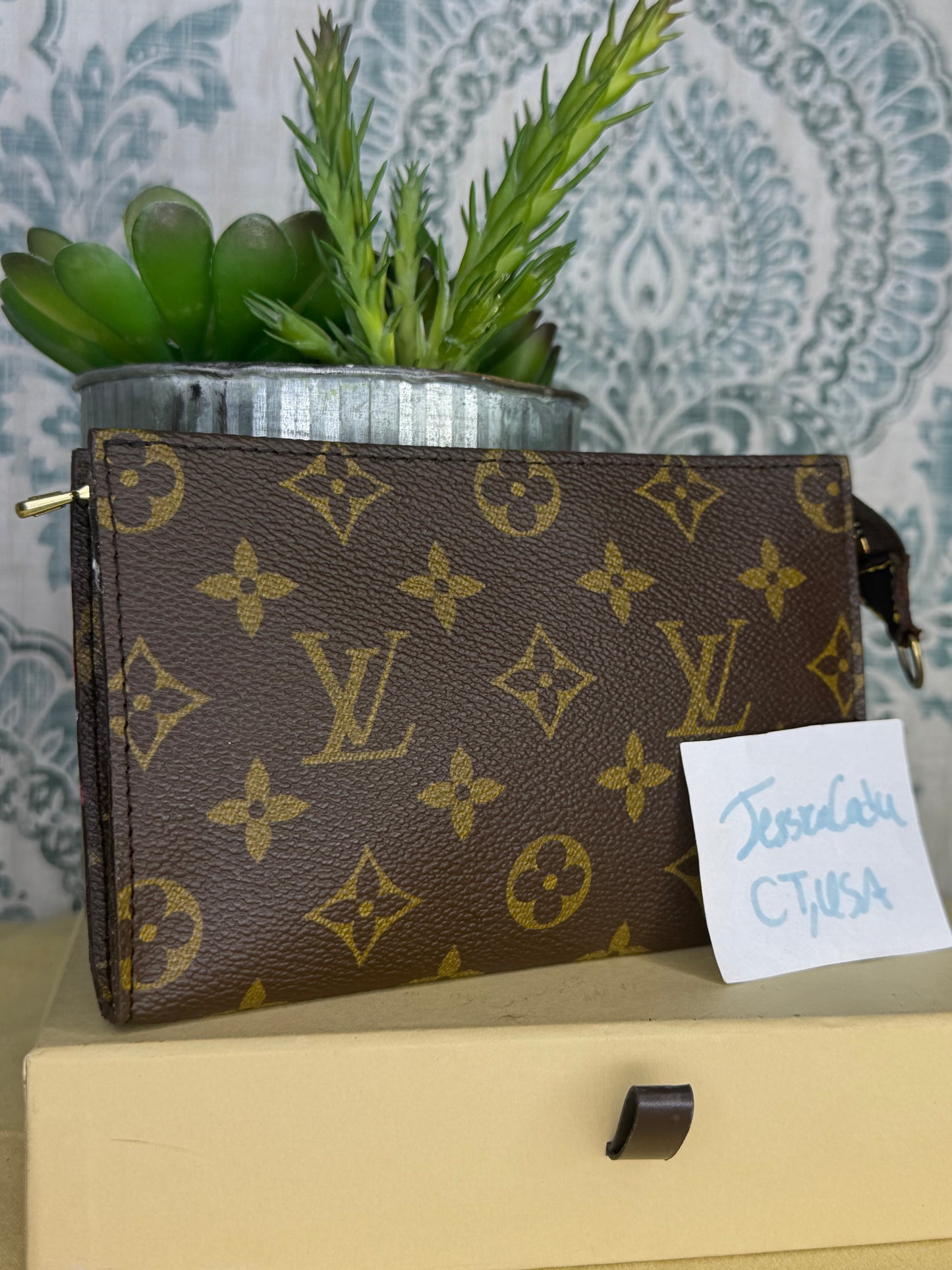 Louis Vuitton Monogram Bucket PM Pochette #1 (project)
