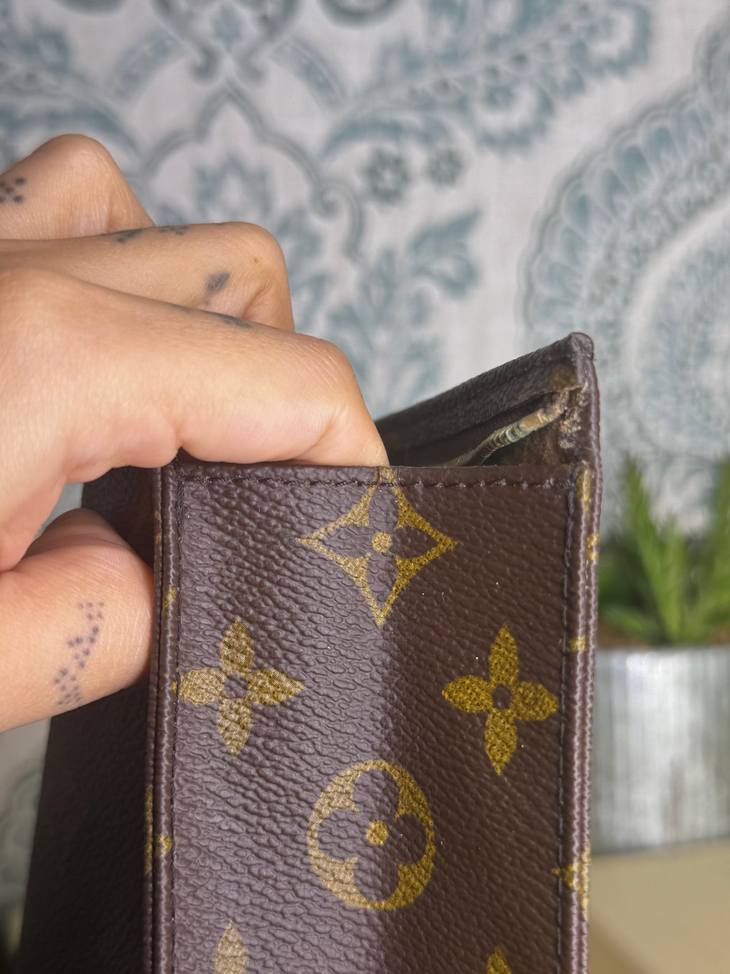 Louis Vuitton Monogram Toiletry 26 #2