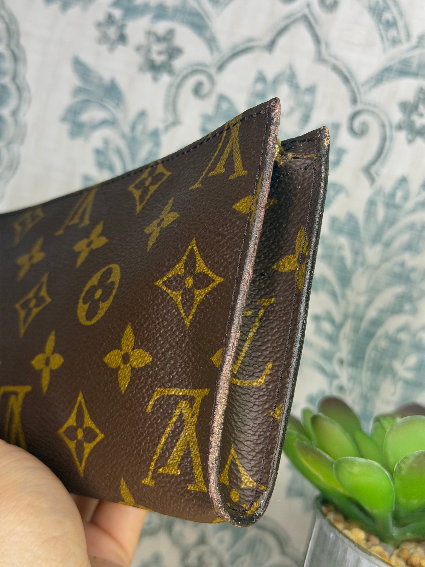 Louis Vuitton Monogram Bucket GM Pochette #1