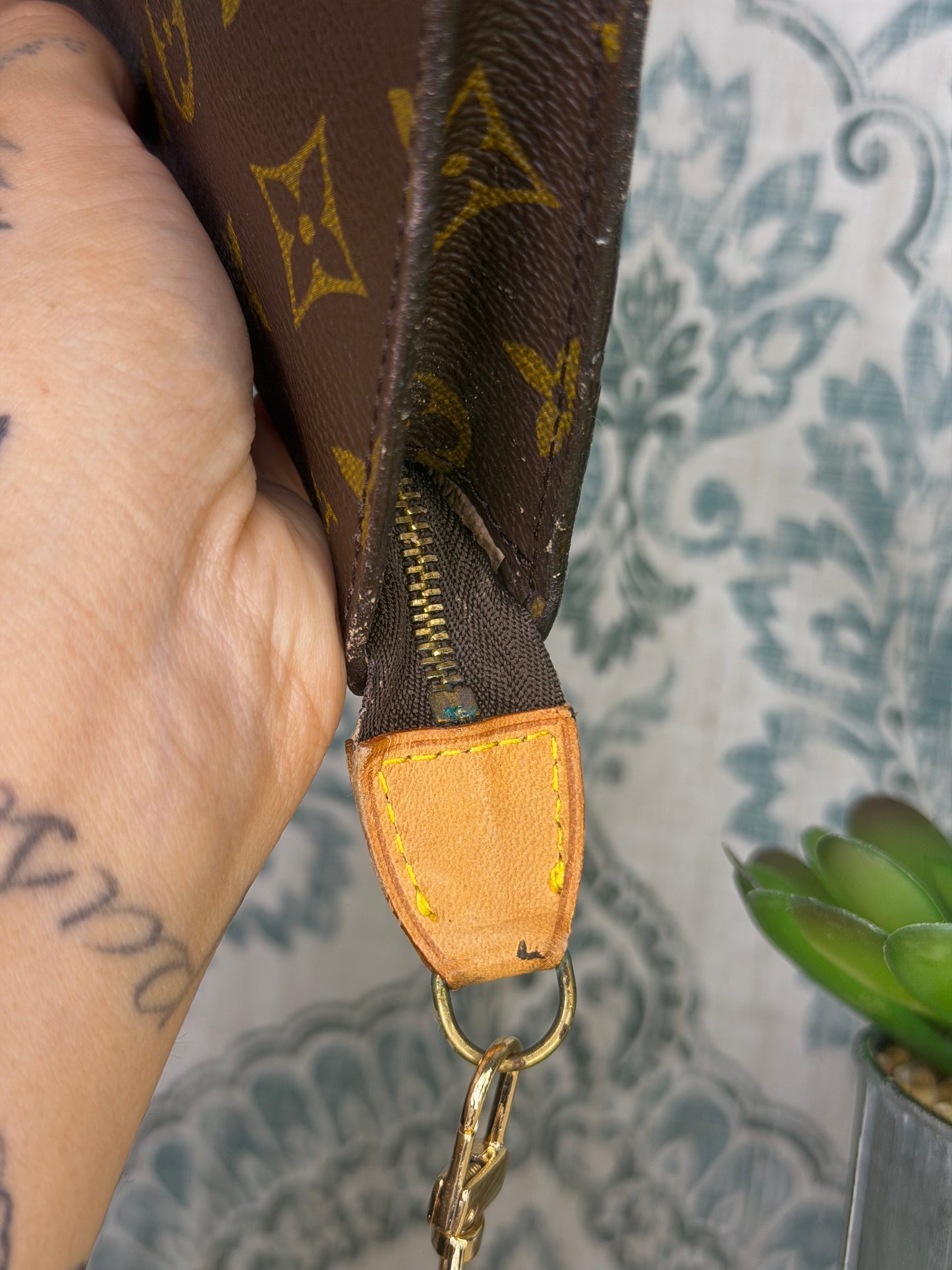 Louis Vuitton Monogram Bucket GM Pochette #1